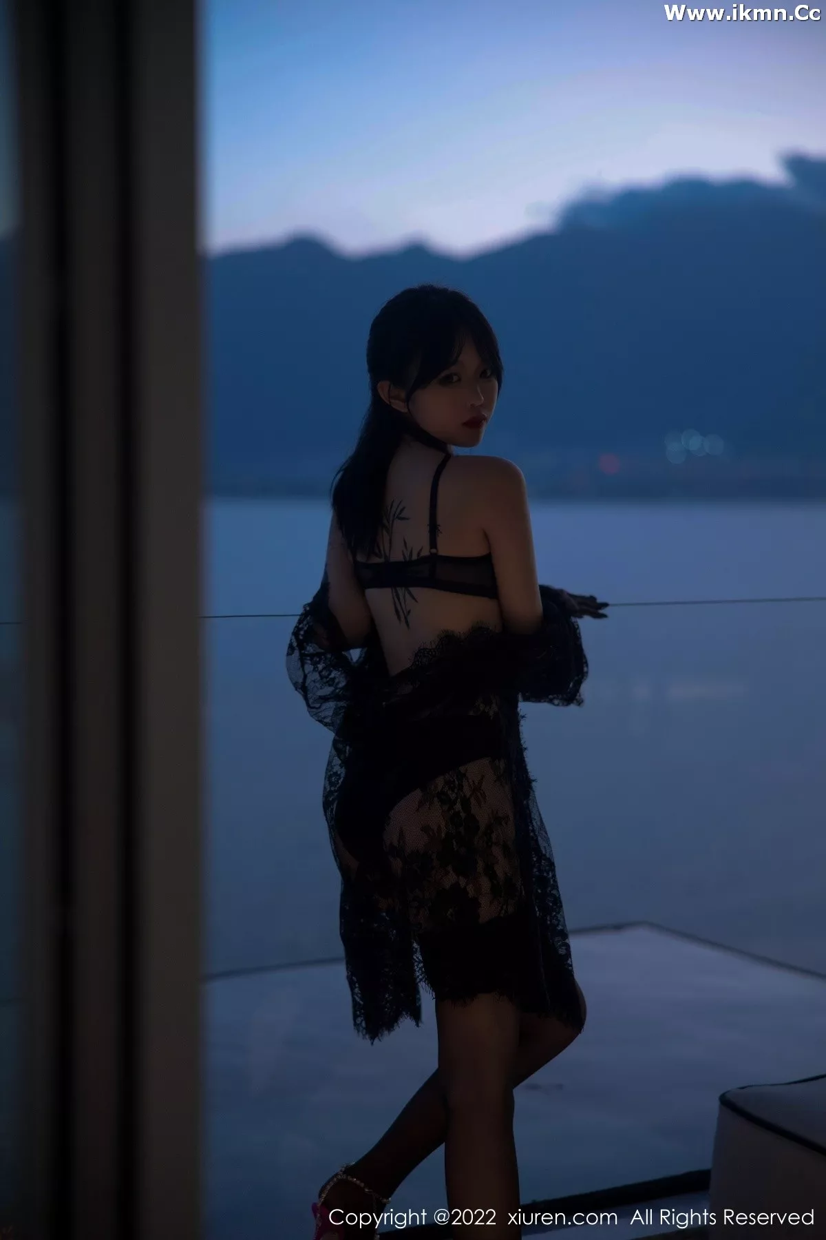 漂亮美女_奶瓶全集