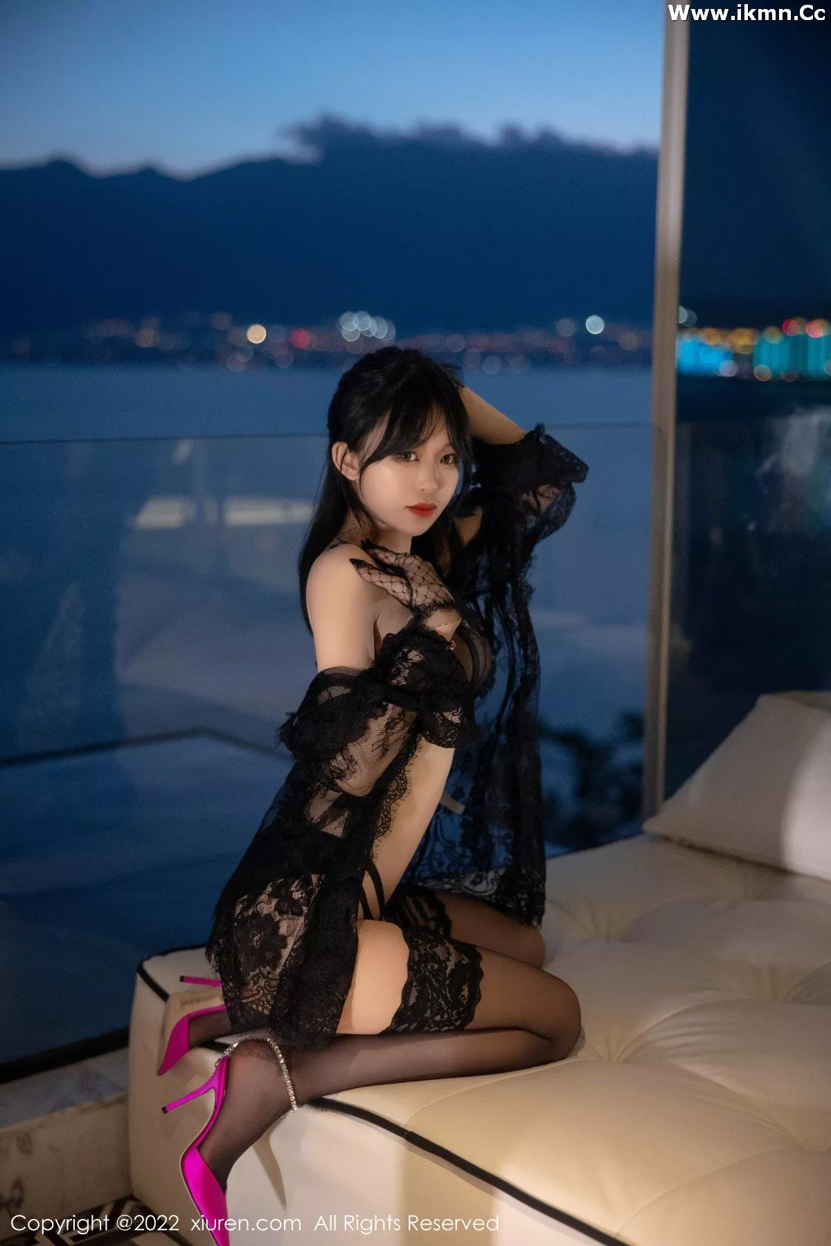 漂亮美女_奶瓶全集