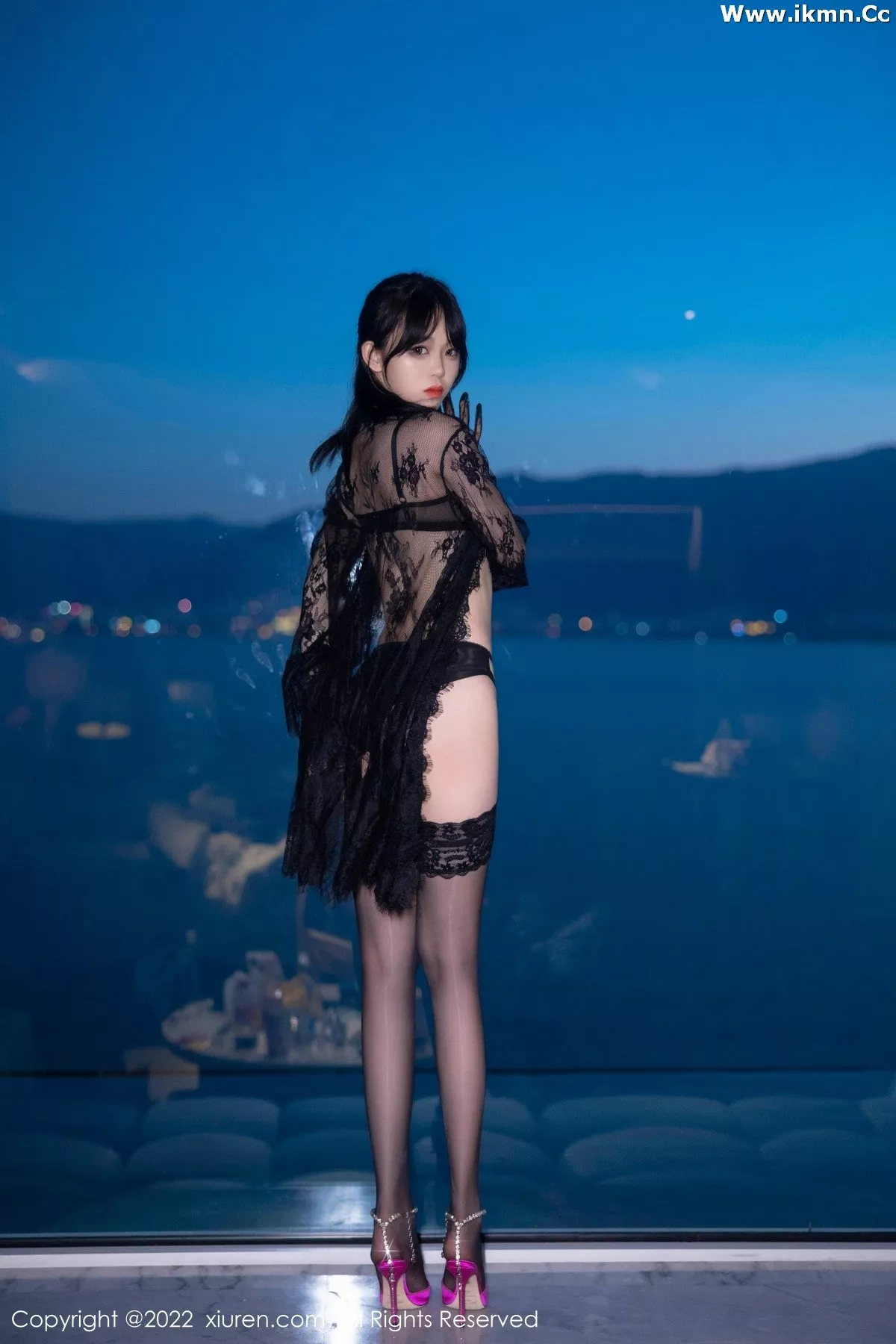 漂亮美女_奶瓶全集