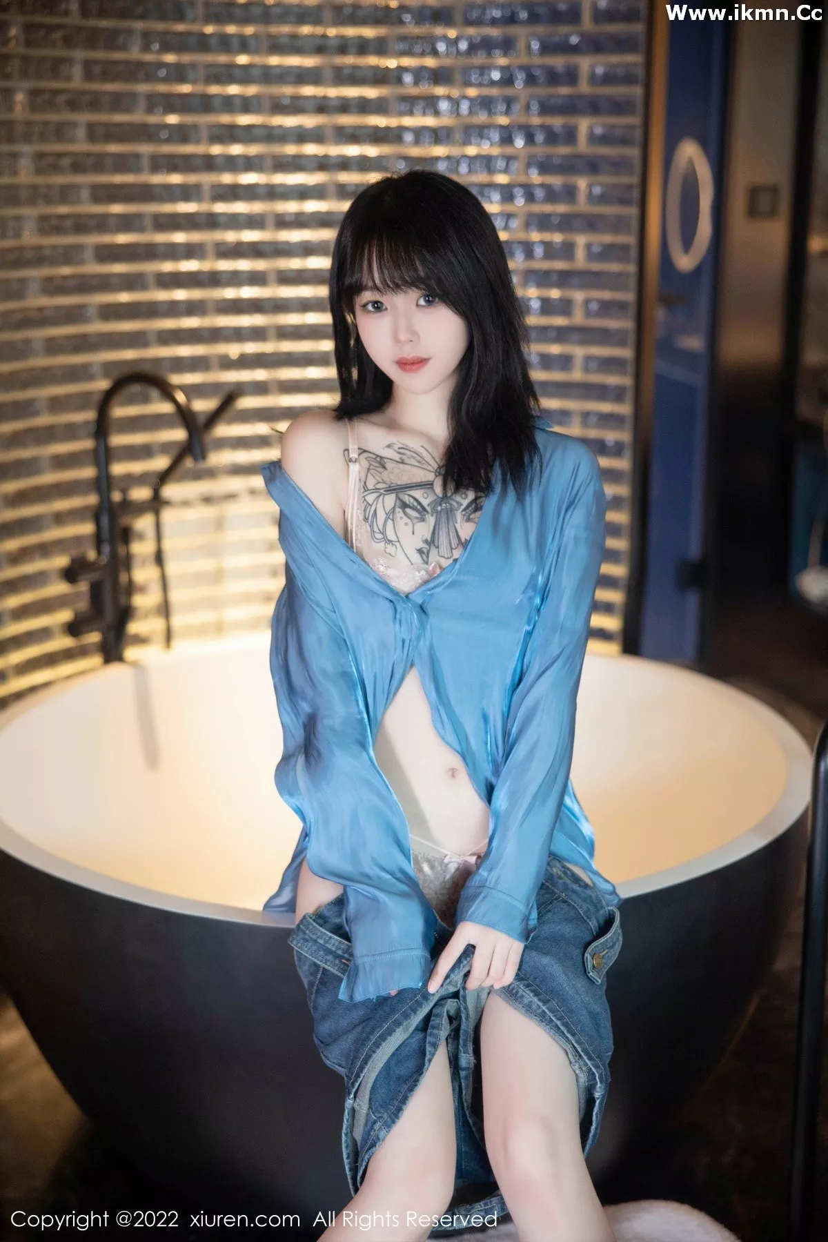 漂亮美女_奶瓶全集