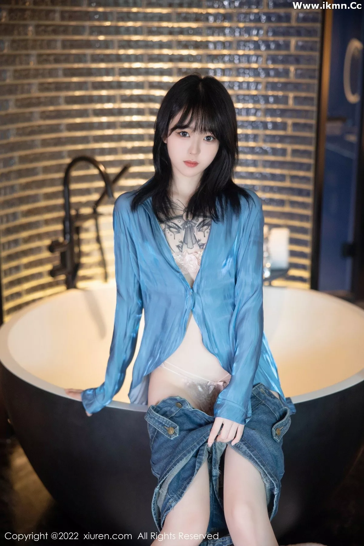 漂亮美女_奶瓶全集