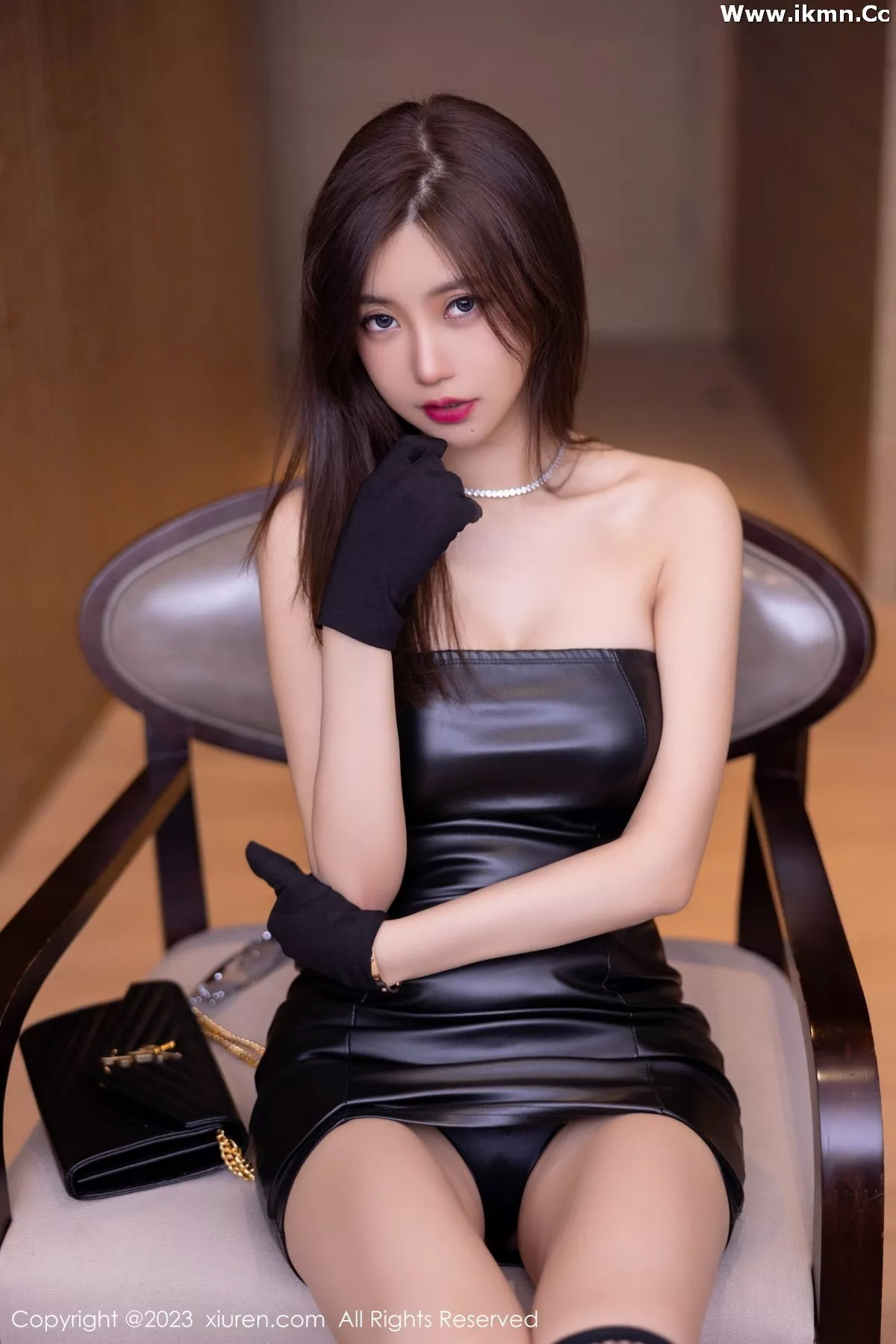 漂亮美女_绮里嘉全集