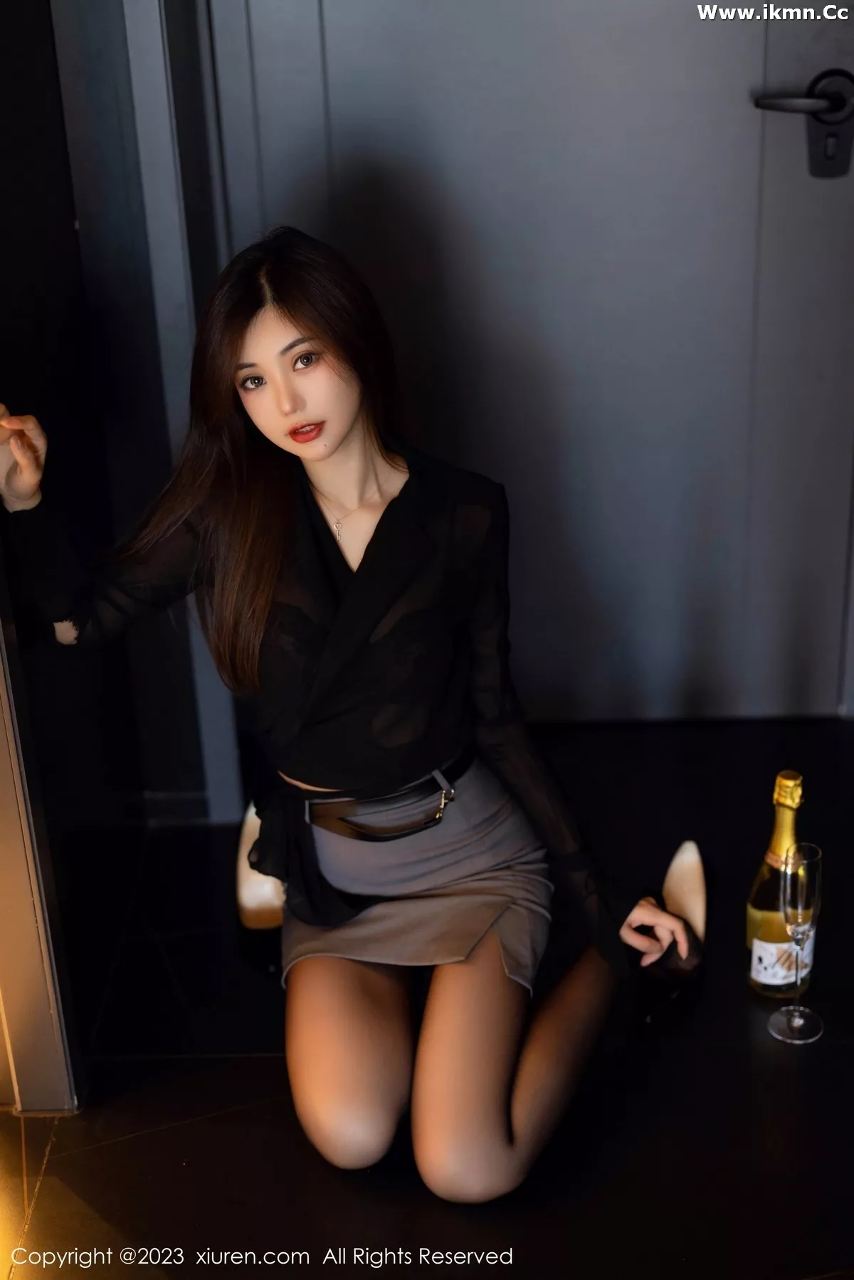 漂亮美女_绮里嘉全集