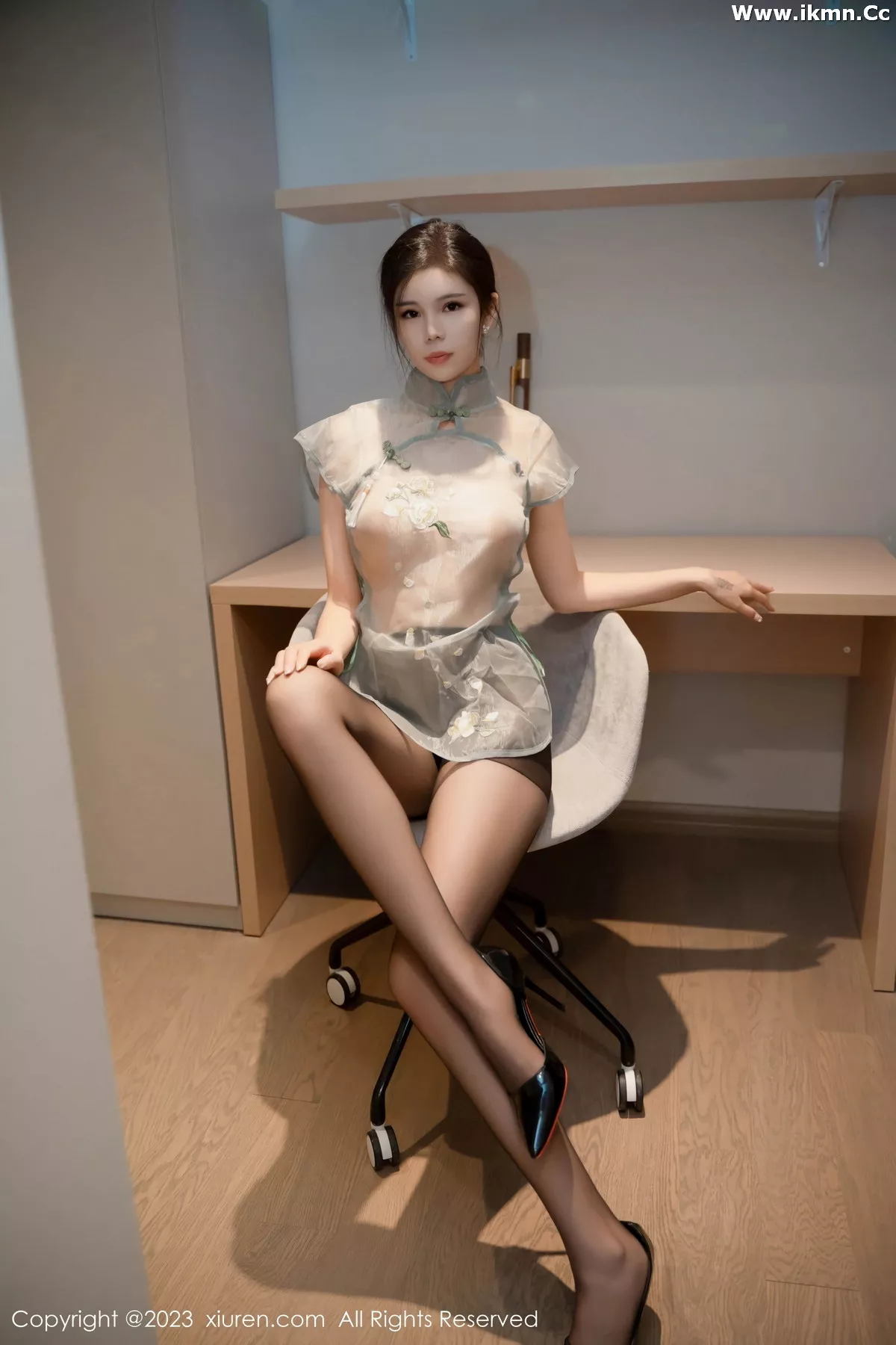 漂亮美女_雪糕全集