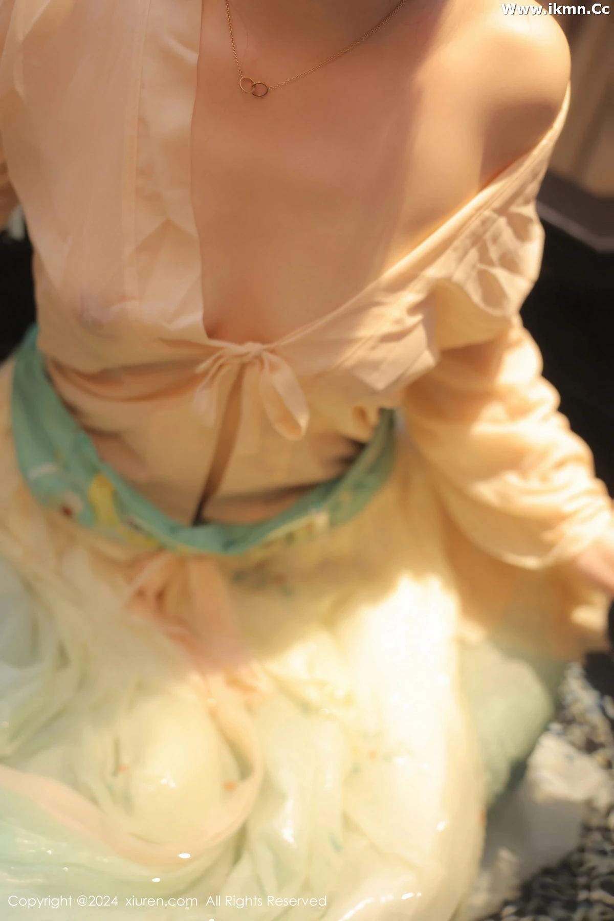 漂亮美女_诗诗全集