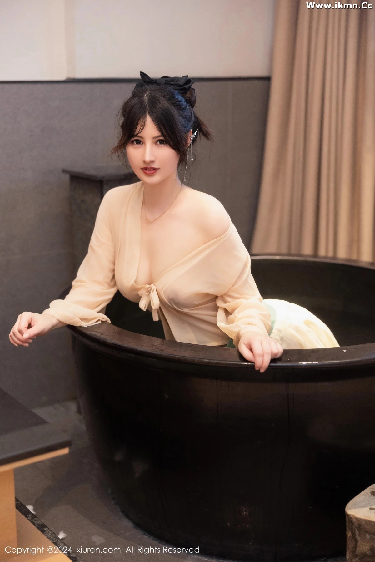 漂亮美女_诗诗全集