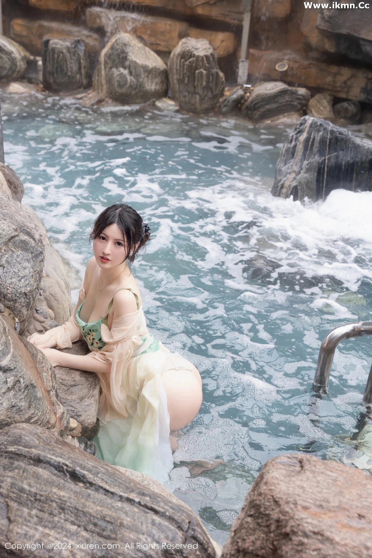 漂亮美女_诗诗全集