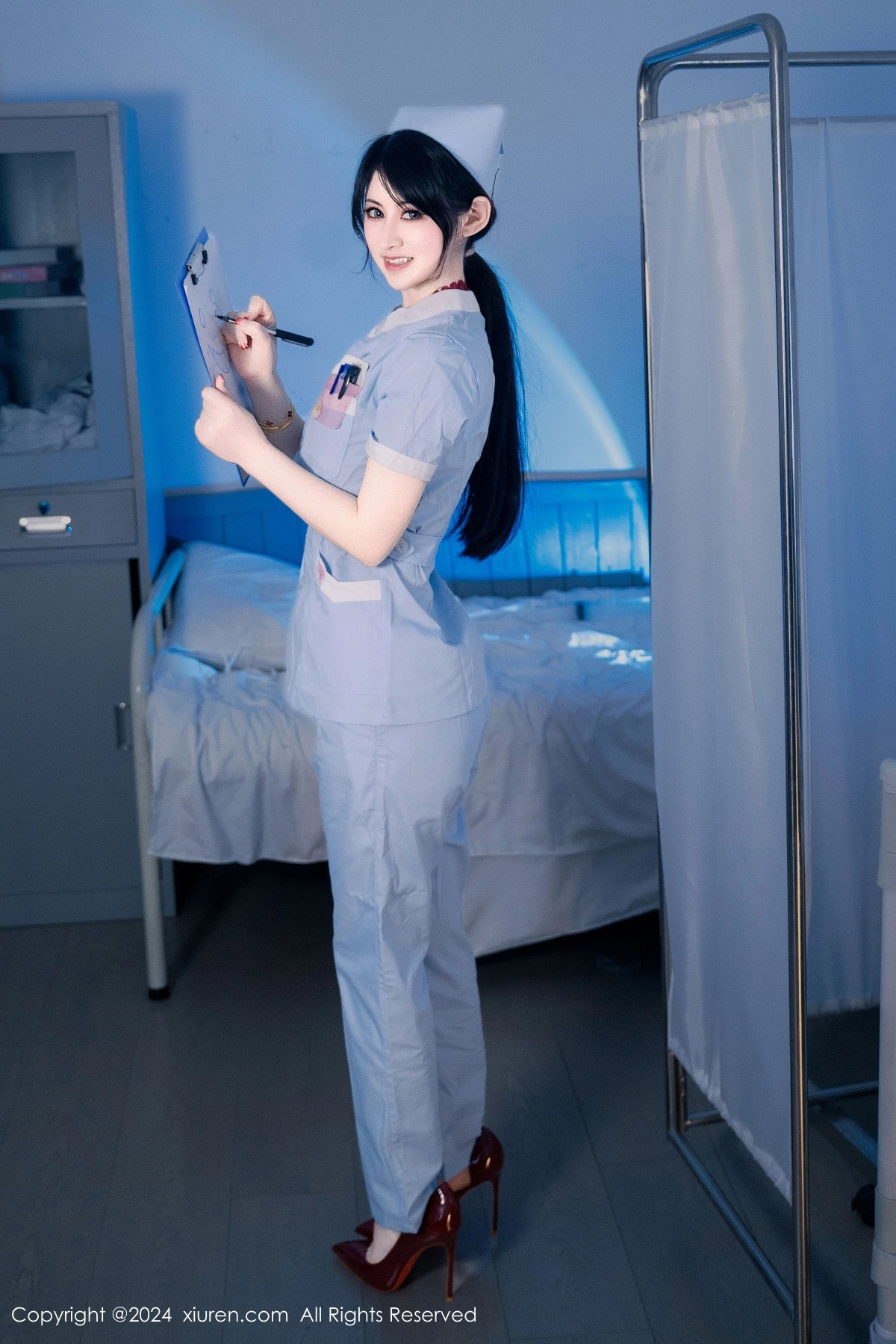 漂亮美女_诗诗全集