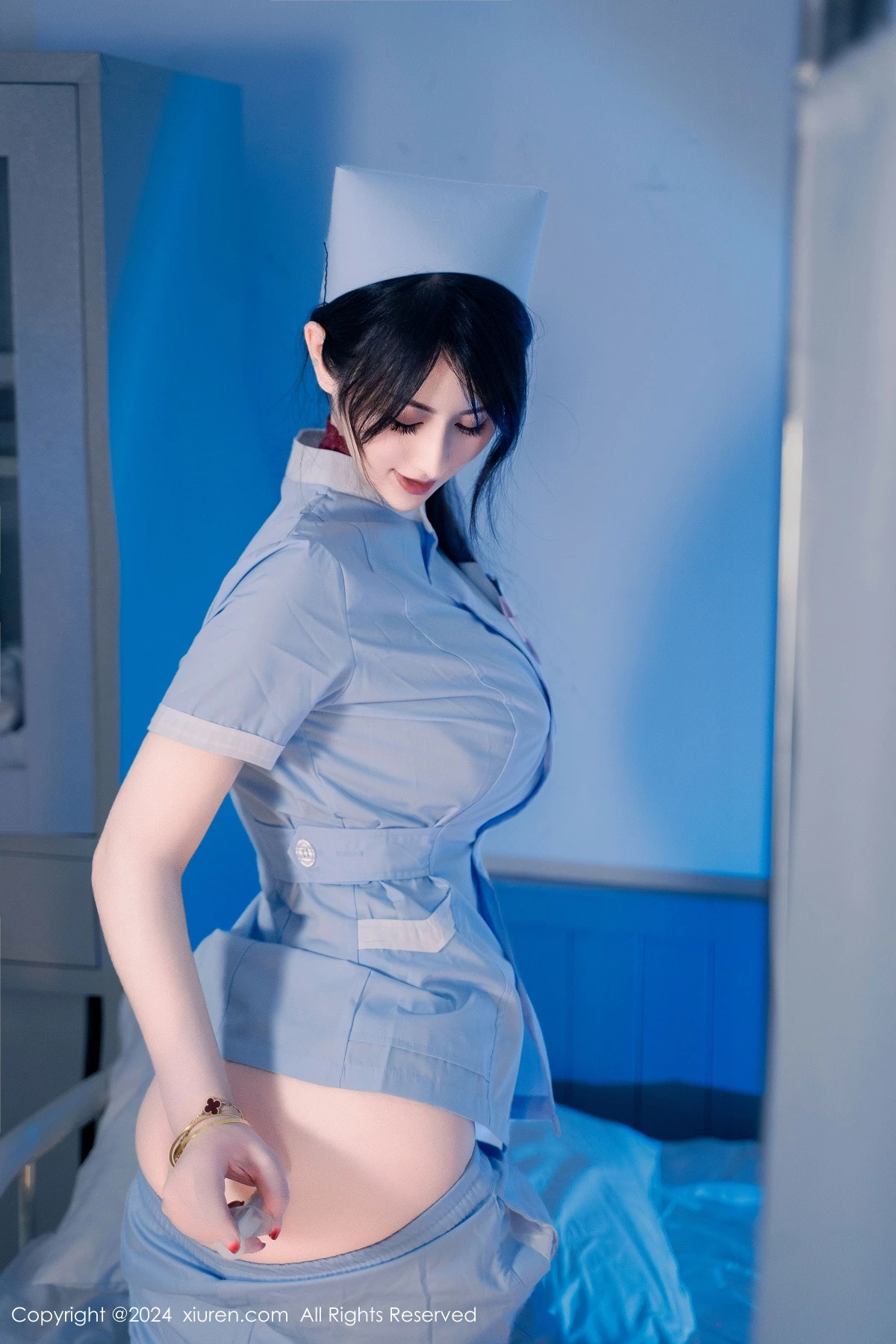 漂亮美女_诗诗全集