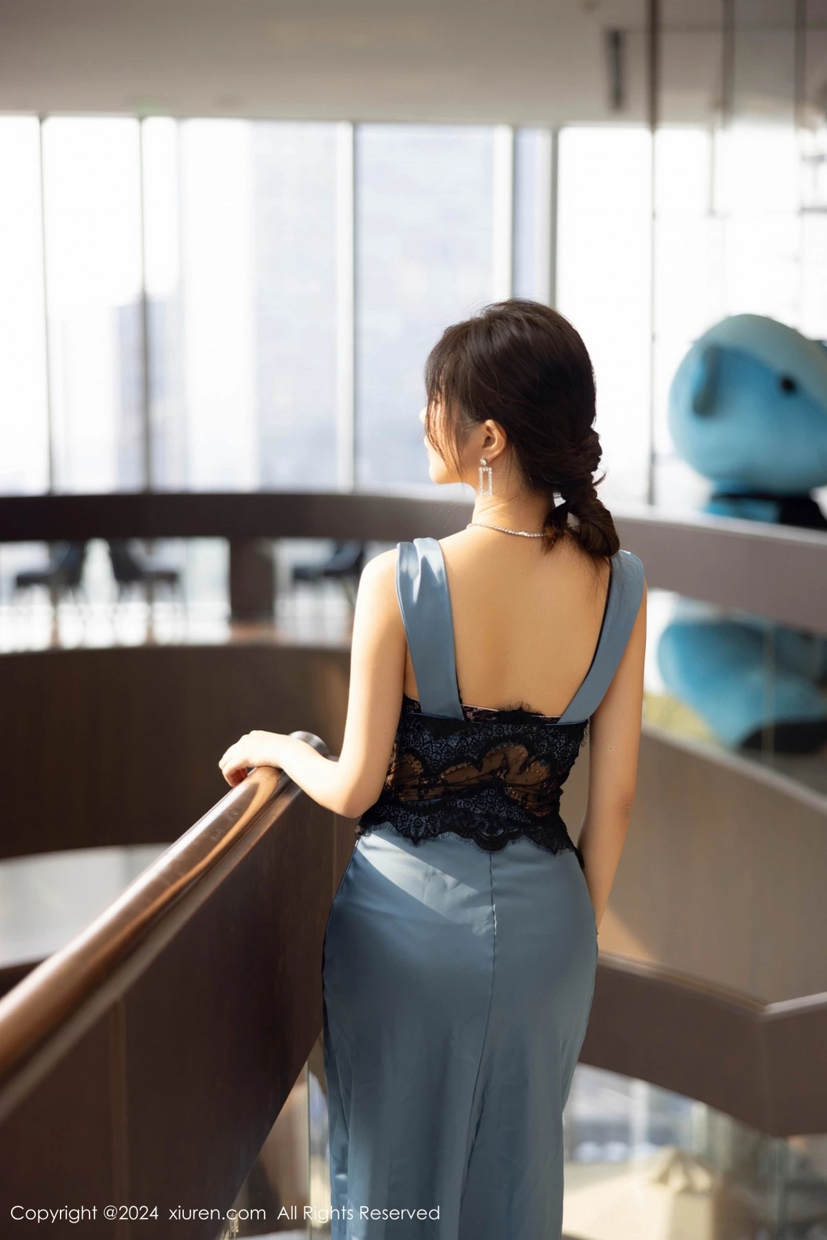 漂亮美女_绮里嘉全集