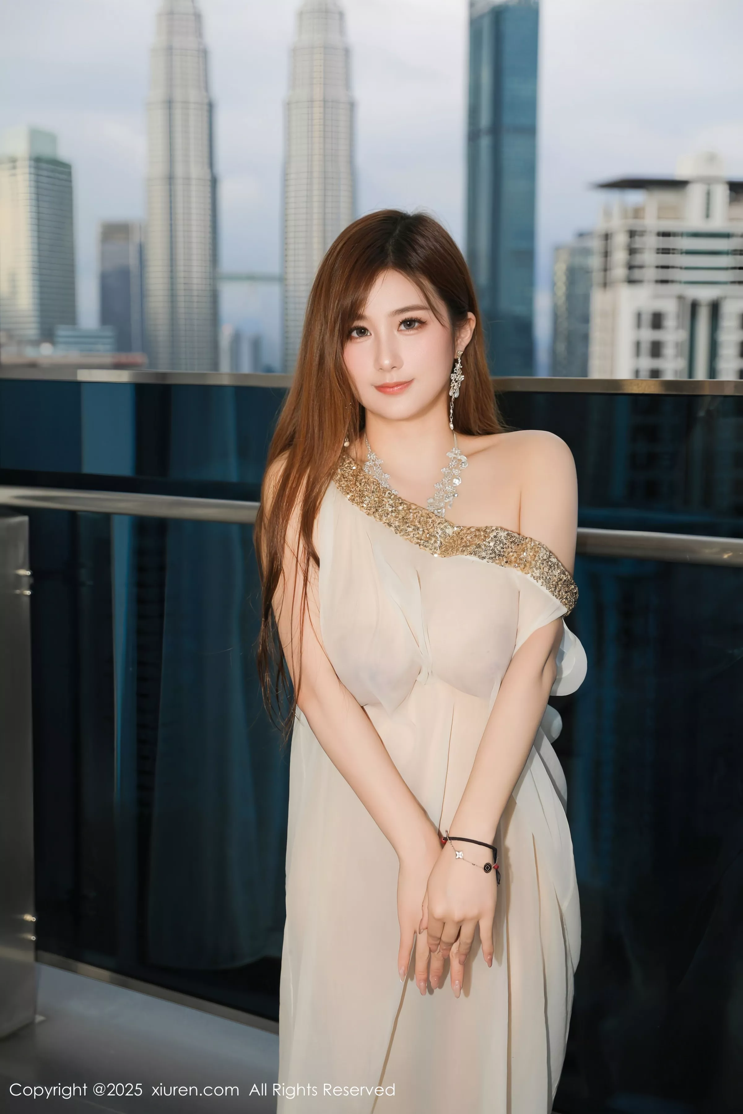 漂亮美女_小肉肉咪全集 漂亮美女_小肉肉咪全集