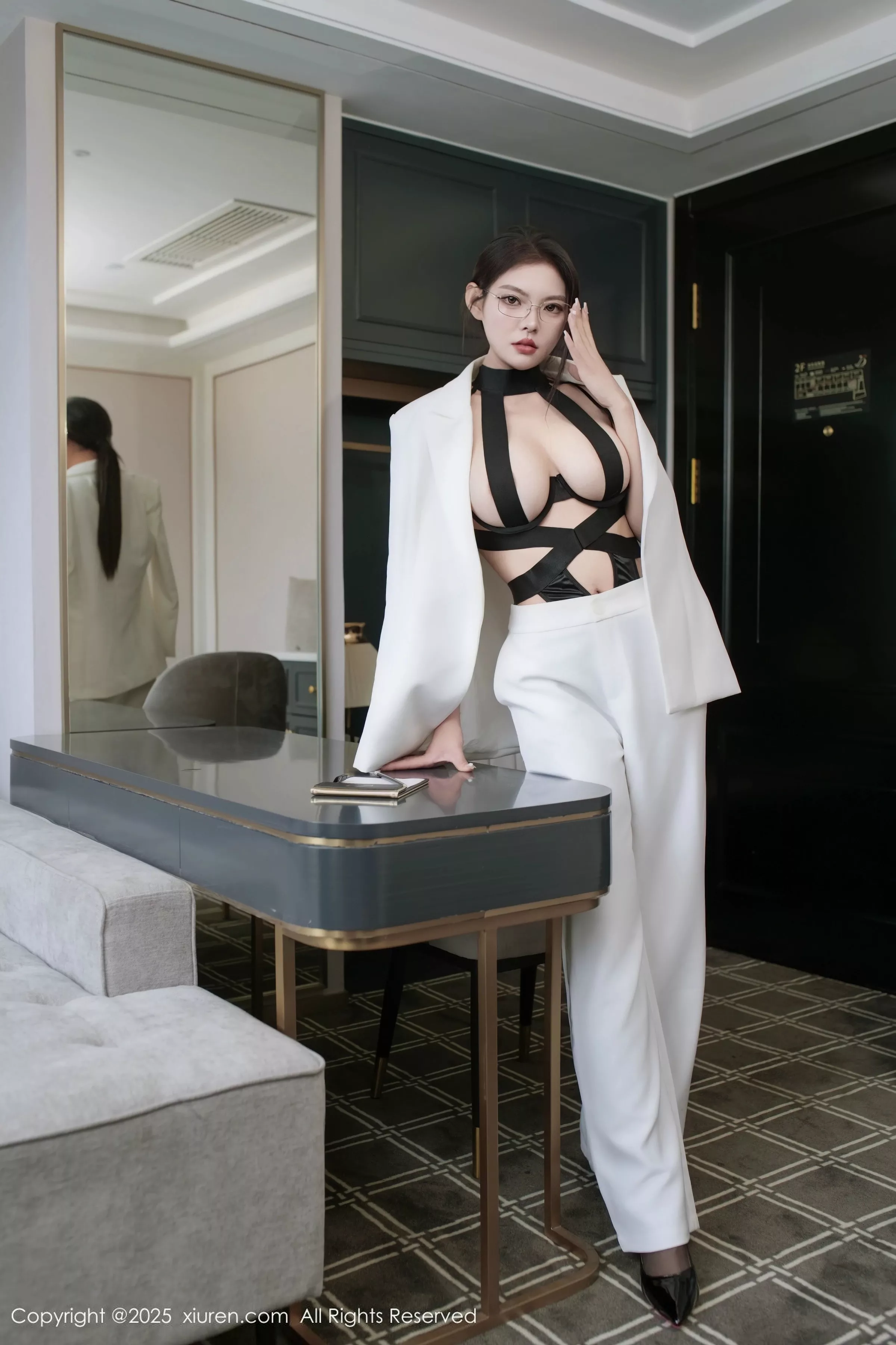 漂亮美女_冬安全集 漂亮美女_冬安全集