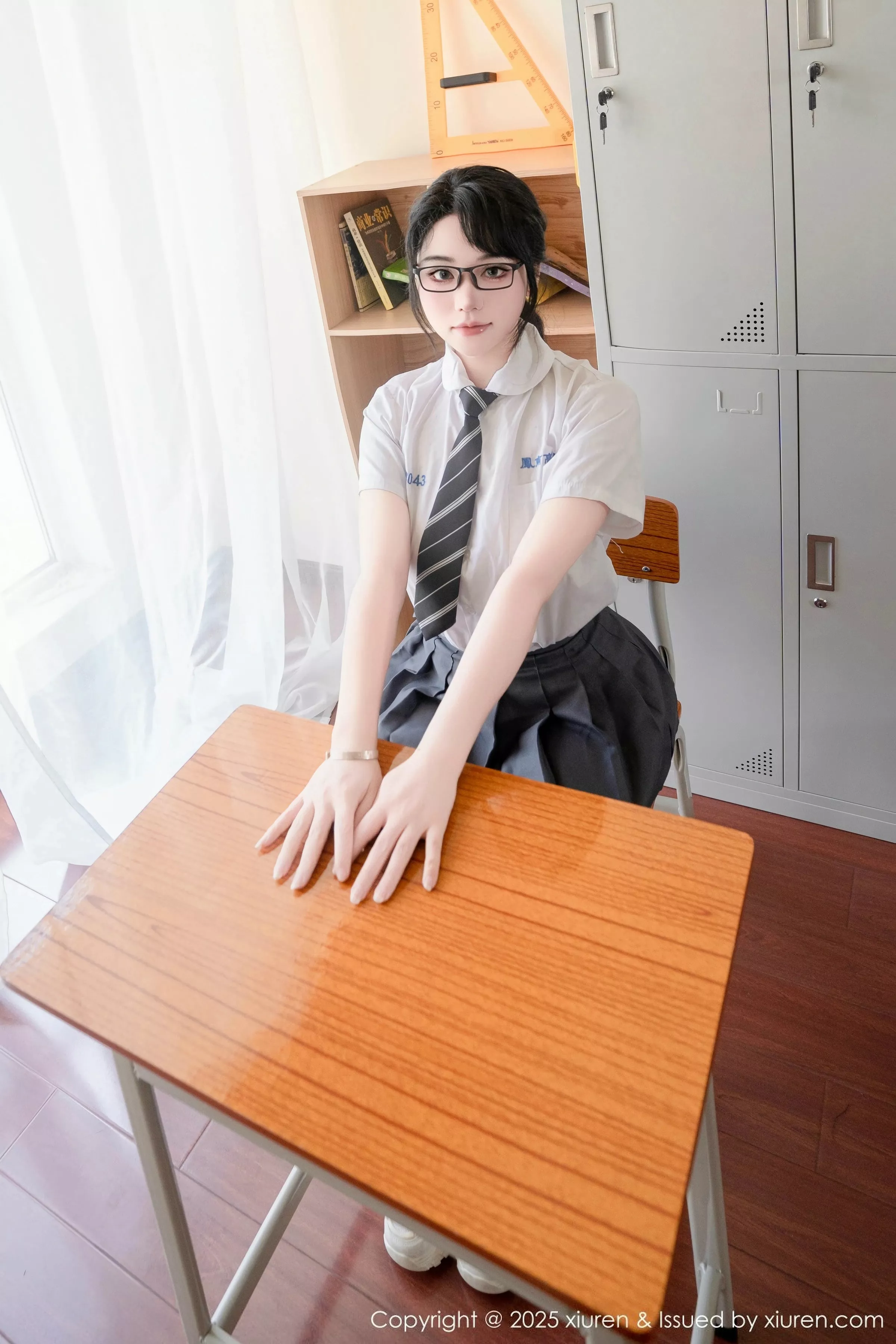 漂亮美女_汐汐爱吃草莓全集 漂亮美女_汐汐爱吃草莓全集