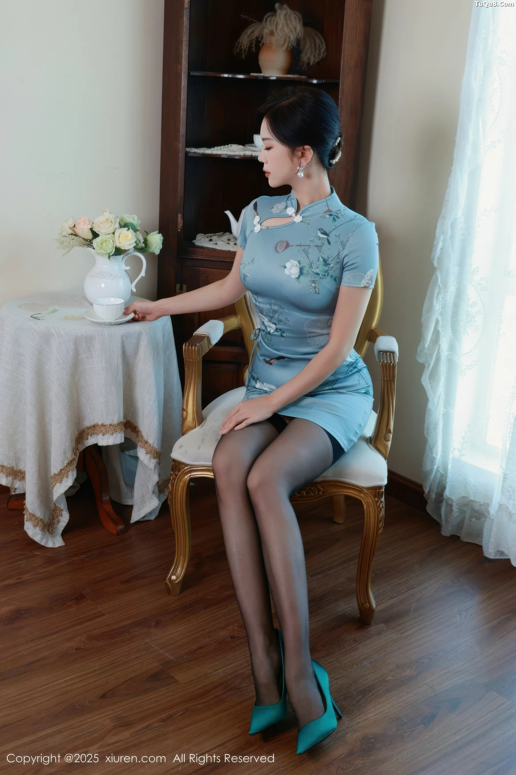 漂亮美女_玫瑰我爱你全集