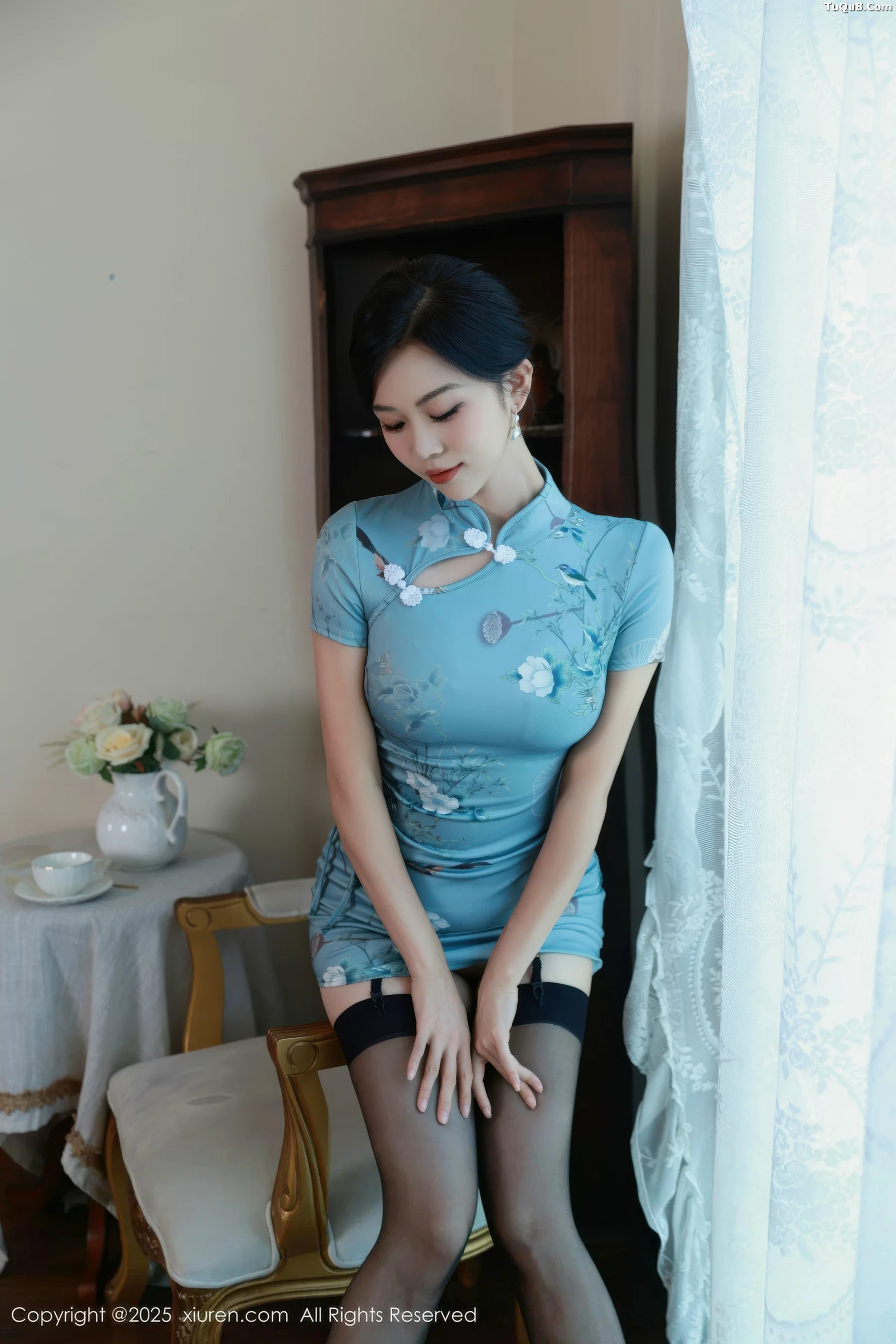 漂亮美女_玫瑰我爱你全集