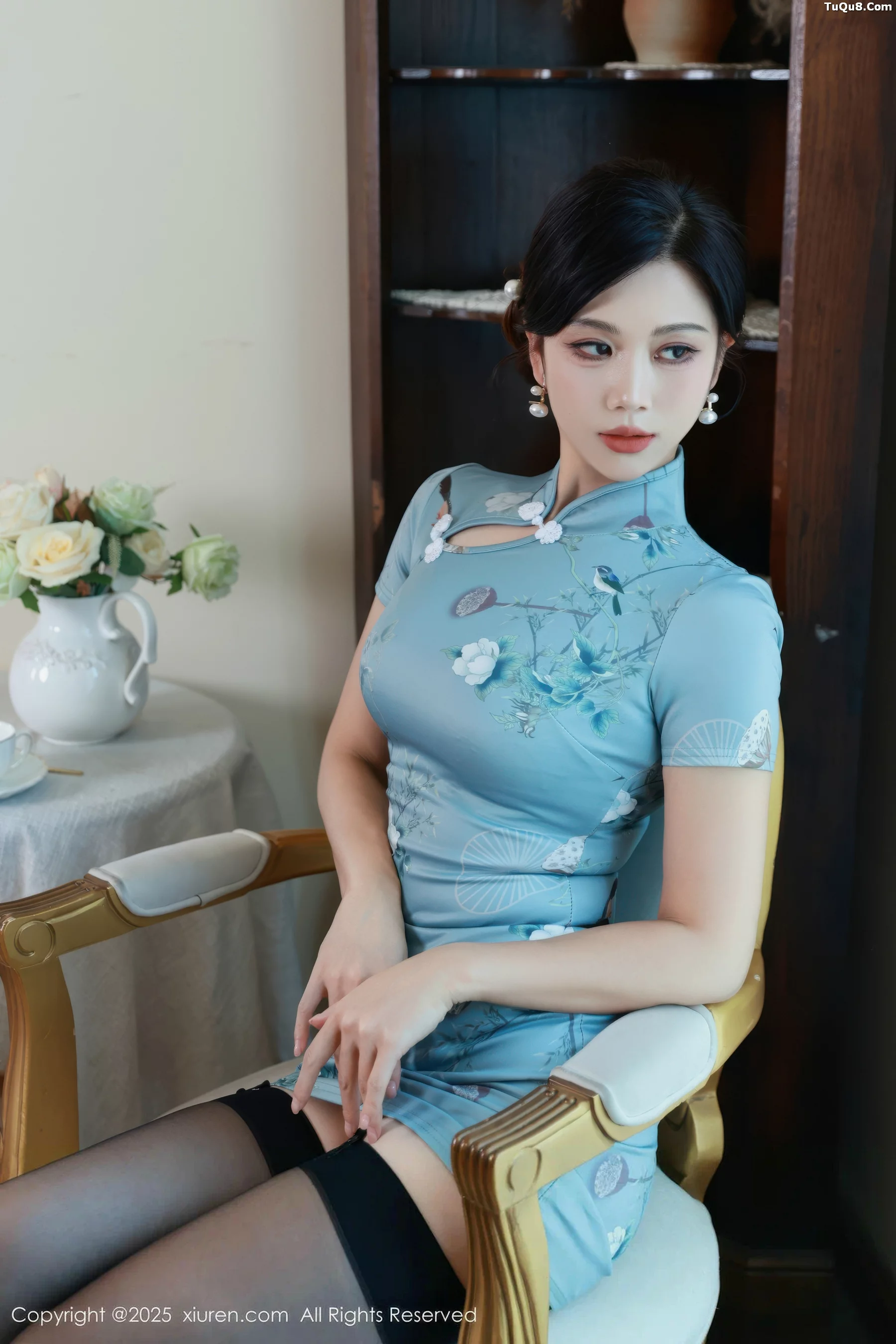 漂亮美女_玫瑰我爱你全集