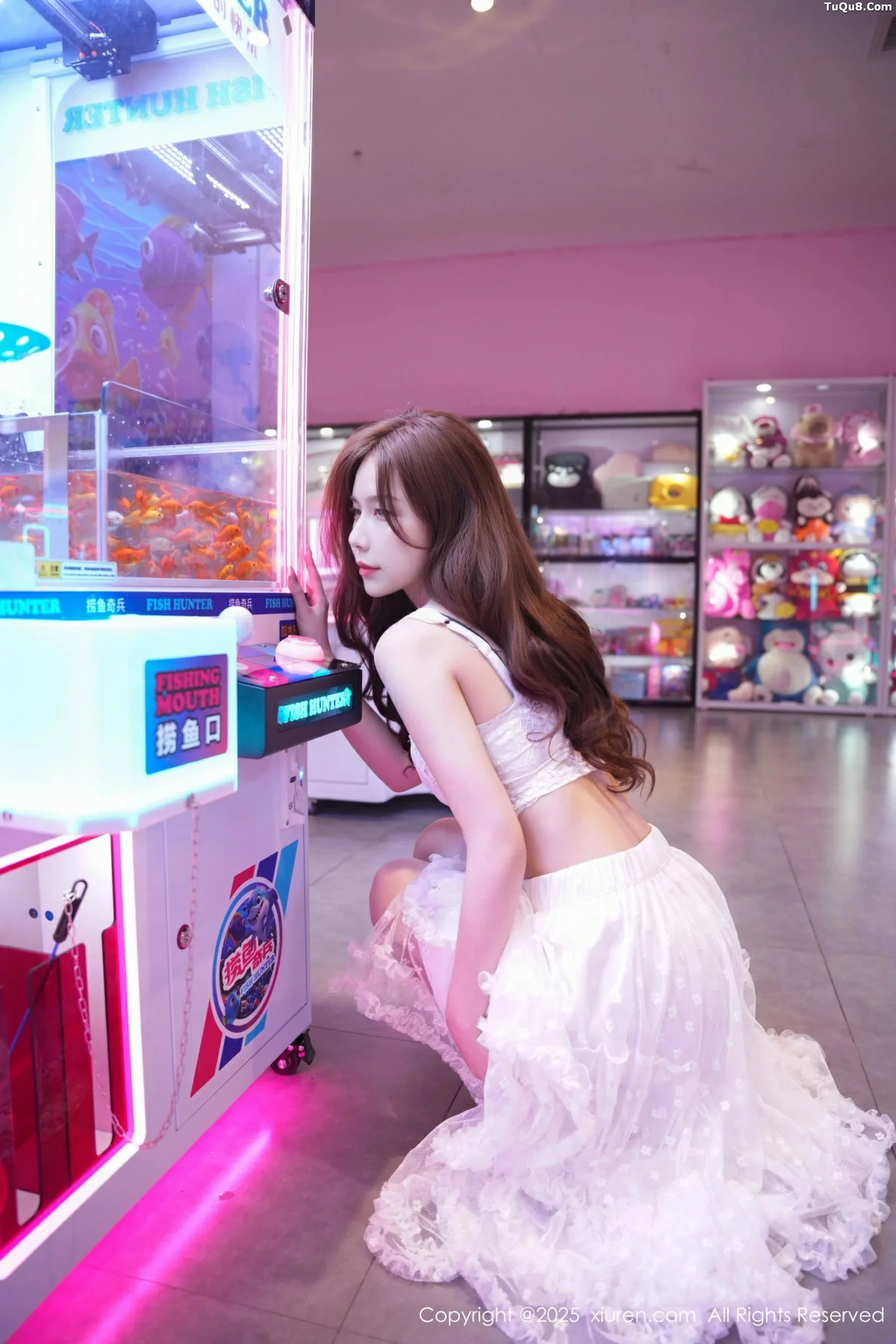 漂亮美女_拍黄瓜全集