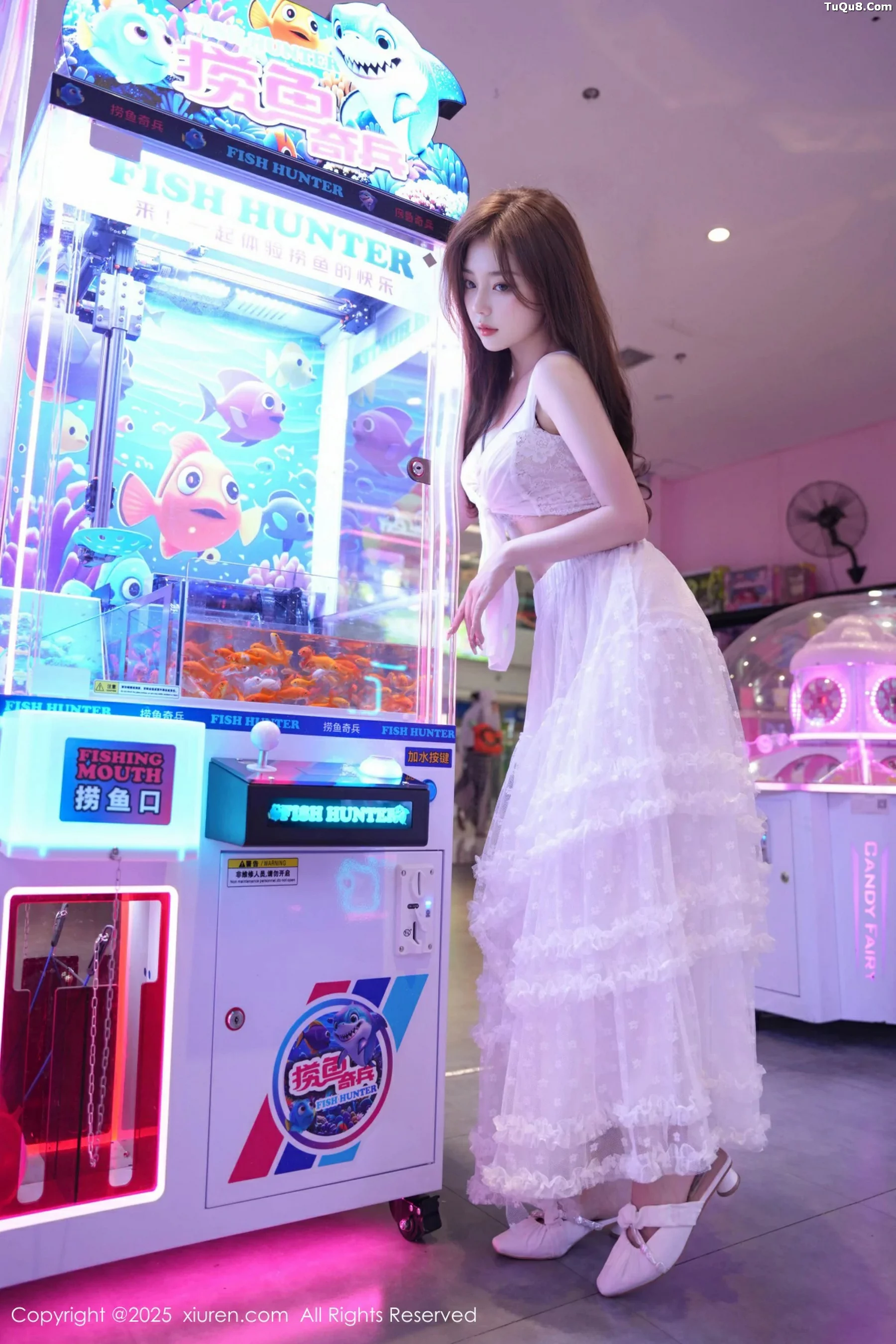 漂亮美女_拍黄瓜全集