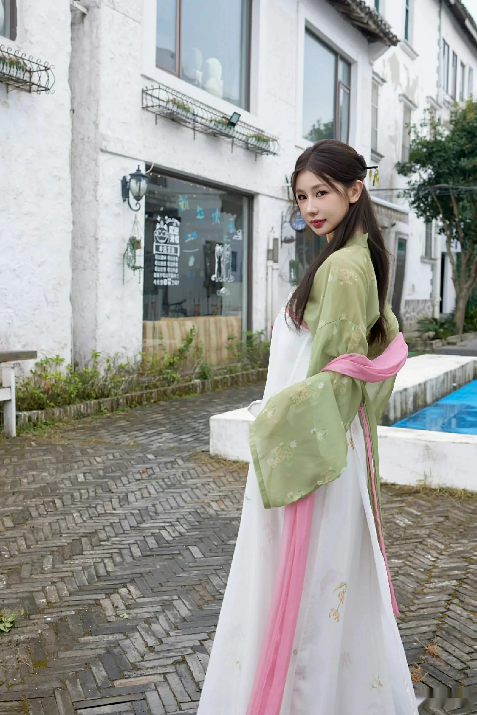 漂亮美女_尹甜甜全集