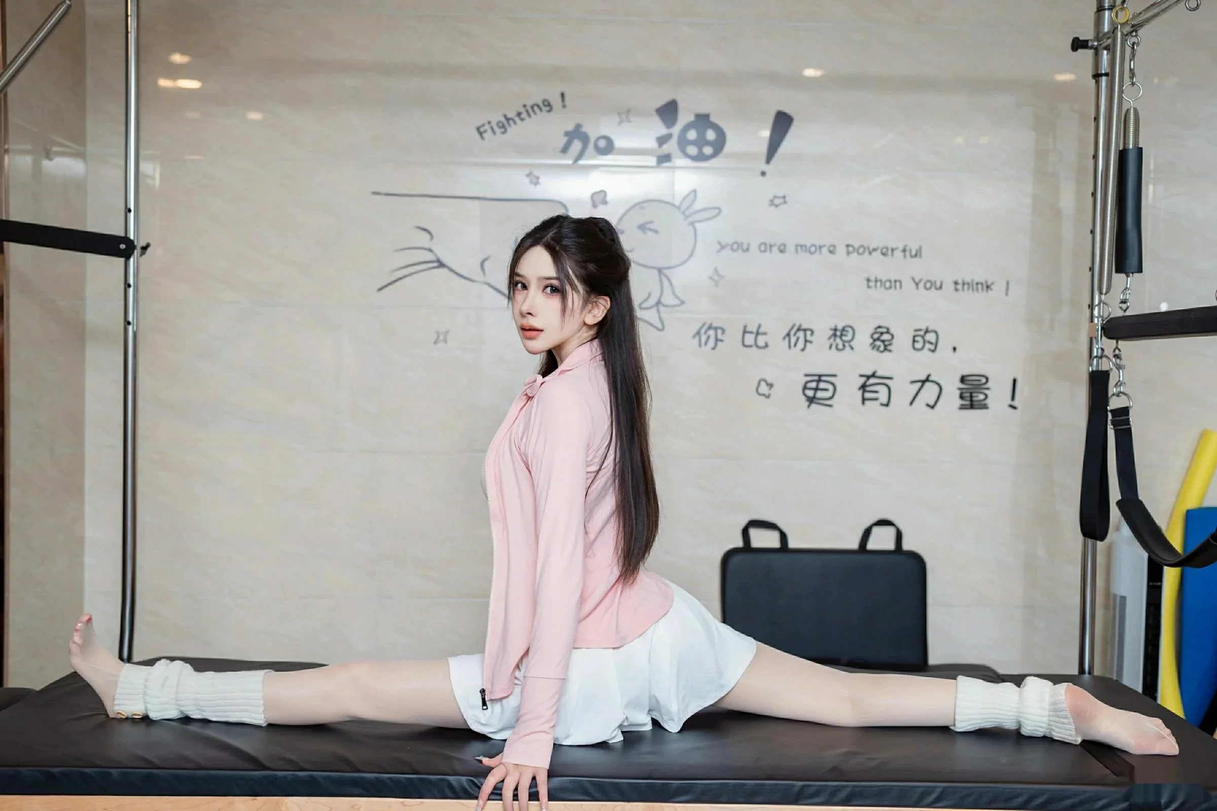 漂亮美女_ 李丽莎全集