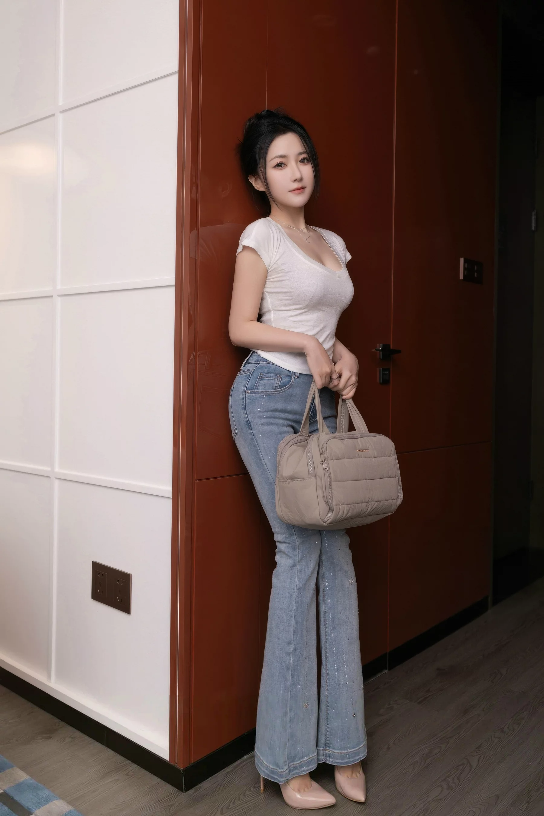 漂亮美女_鱼子酱全集