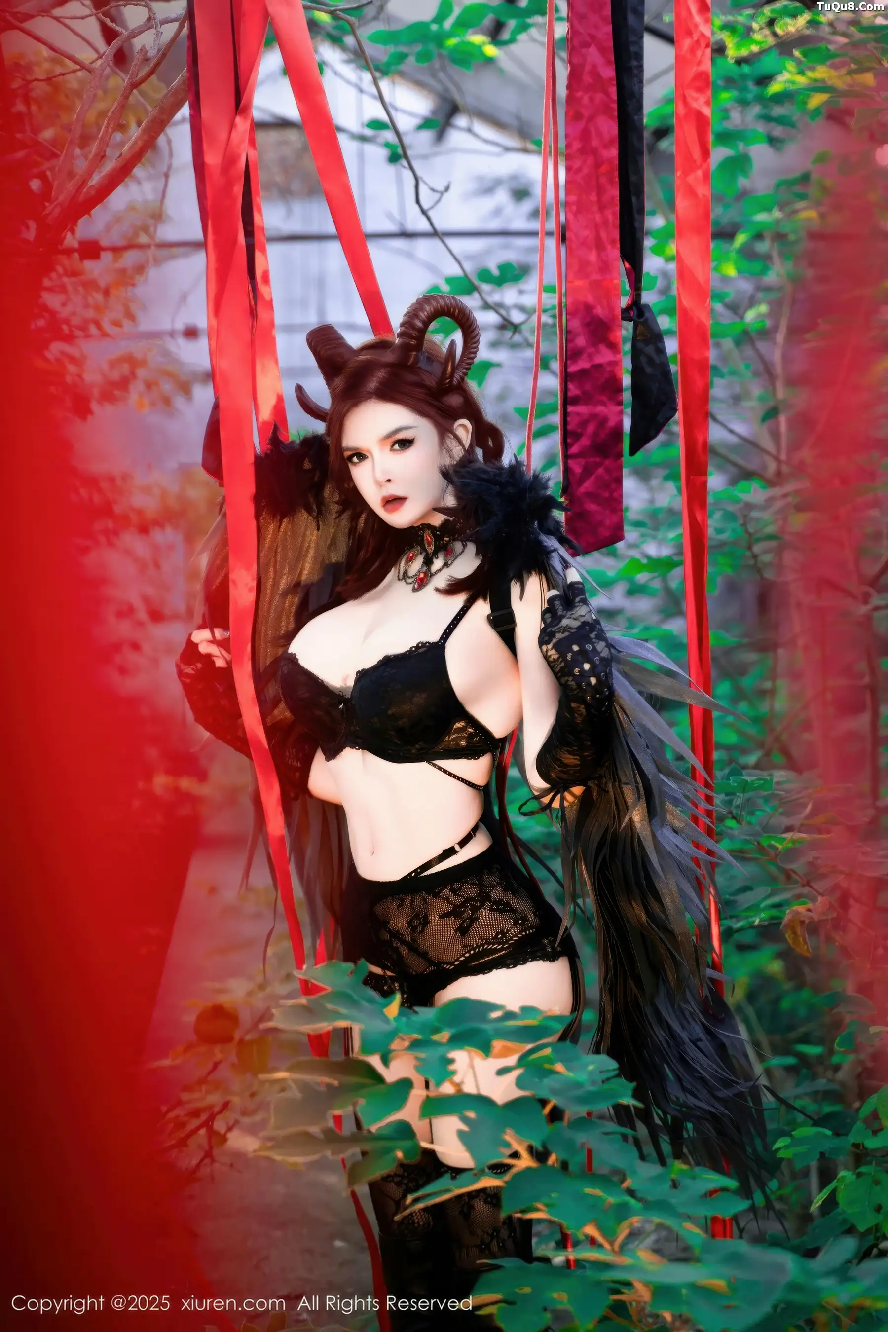 漂亮美女_伊丽莎有点白全集 漂亮美女_伊丽莎有点白全集