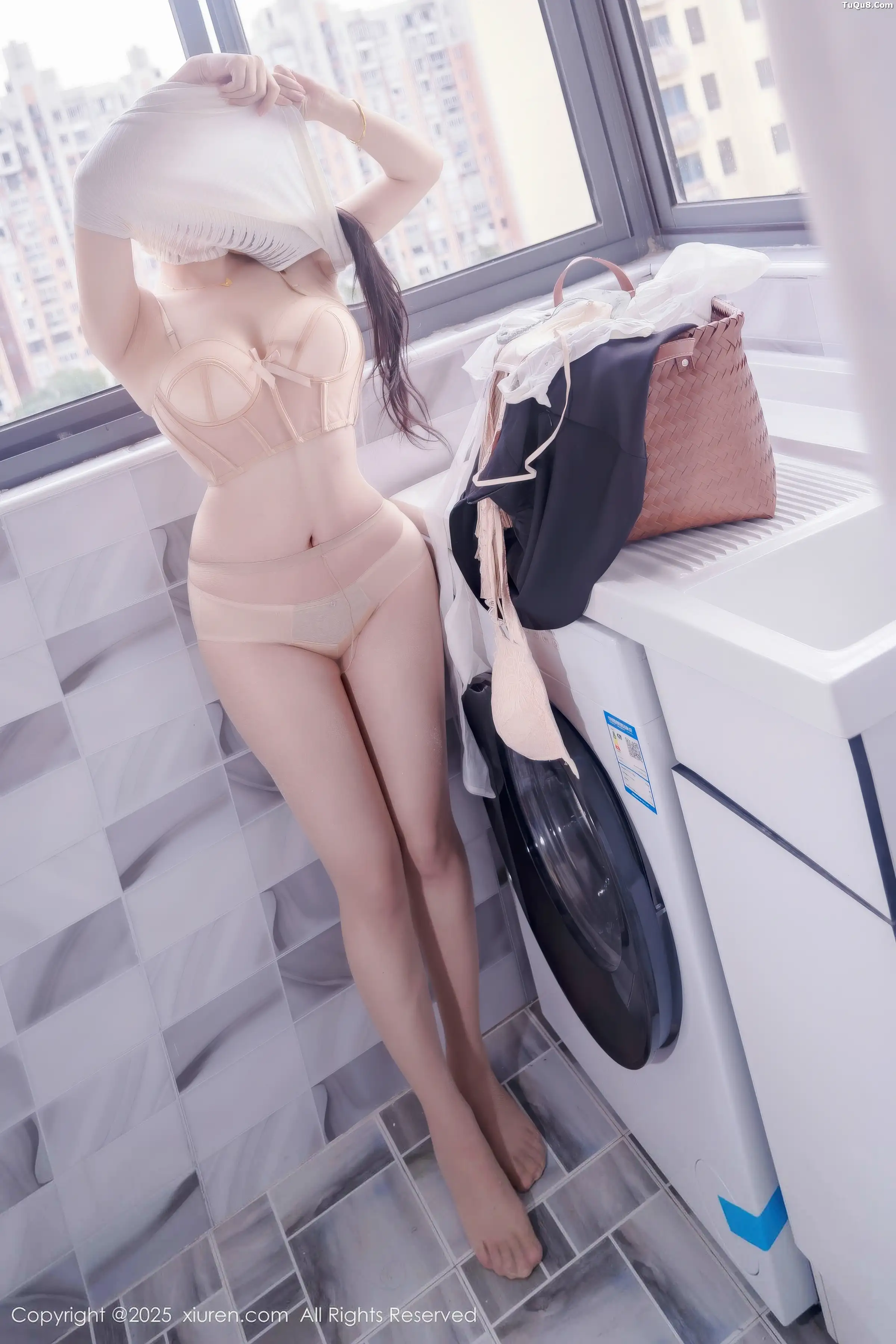 漂亮美女_汐汐爱吃草莓全集