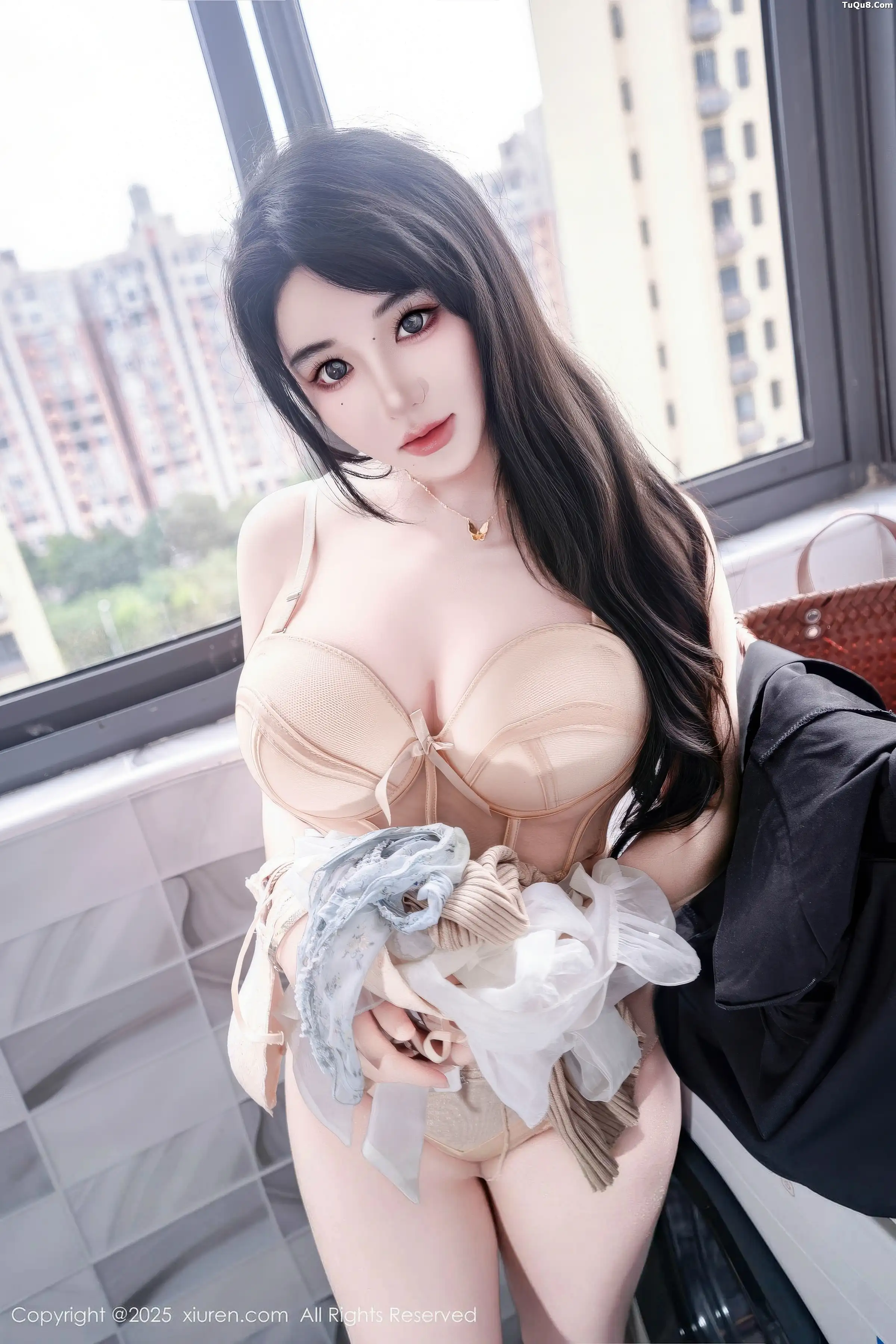 漂亮美女_汐汐爱吃草莓全集