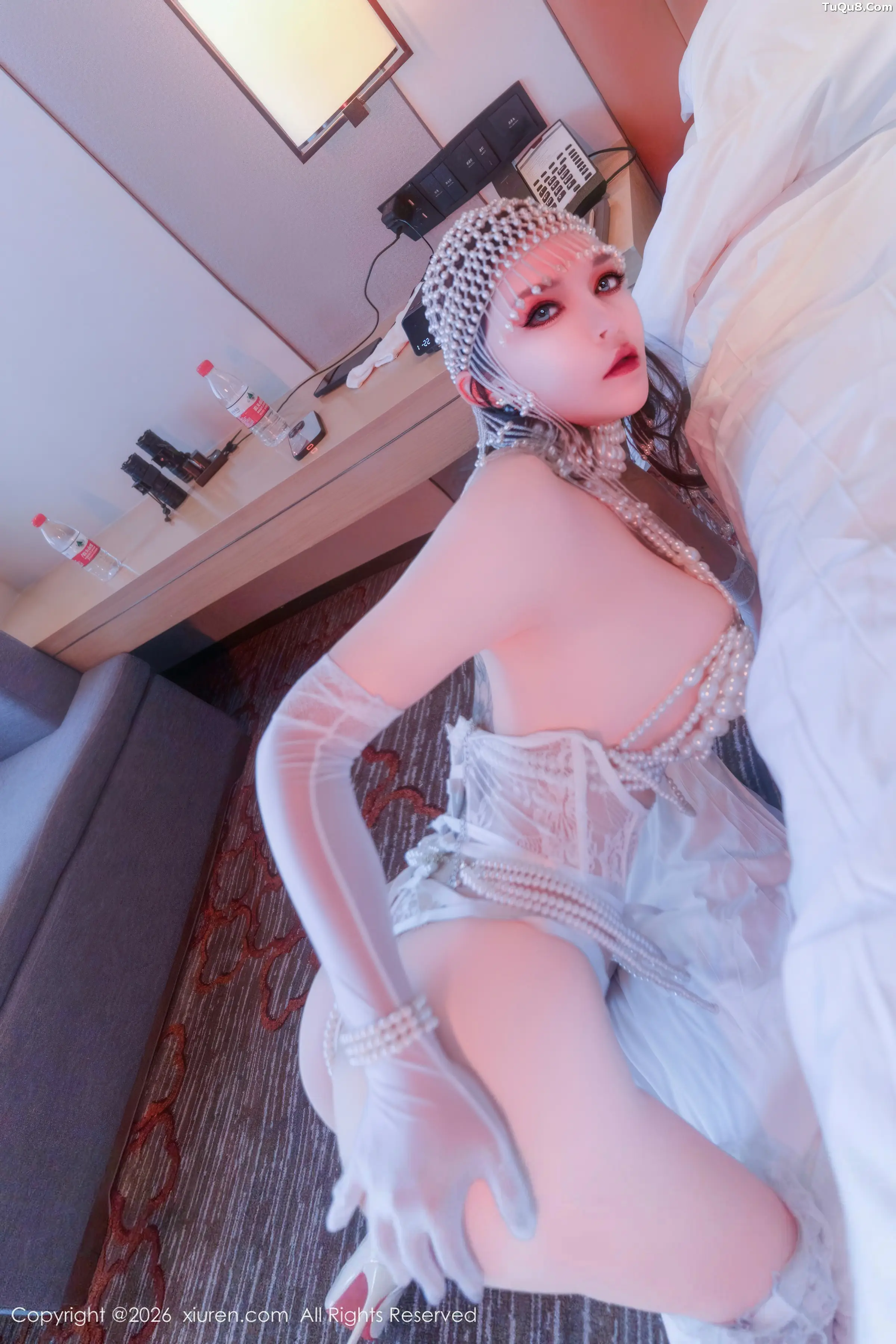 漂亮美女_伊丽莎有点白全集 漂亮美女_伊丽莎有点白全集
