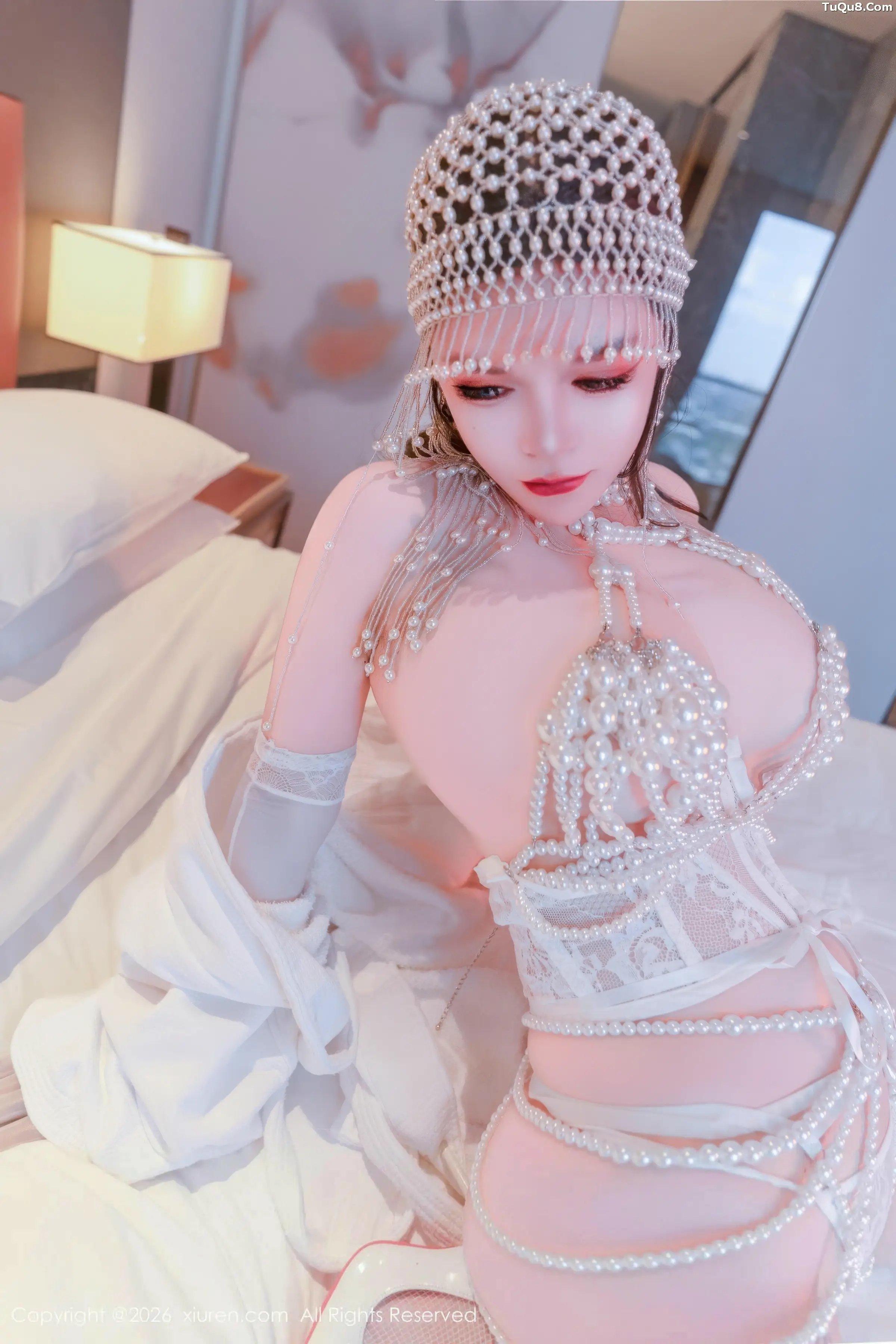 漂亮美女_伊丽莎有点白全集 漂亮美女_伊丽莎有点白全集