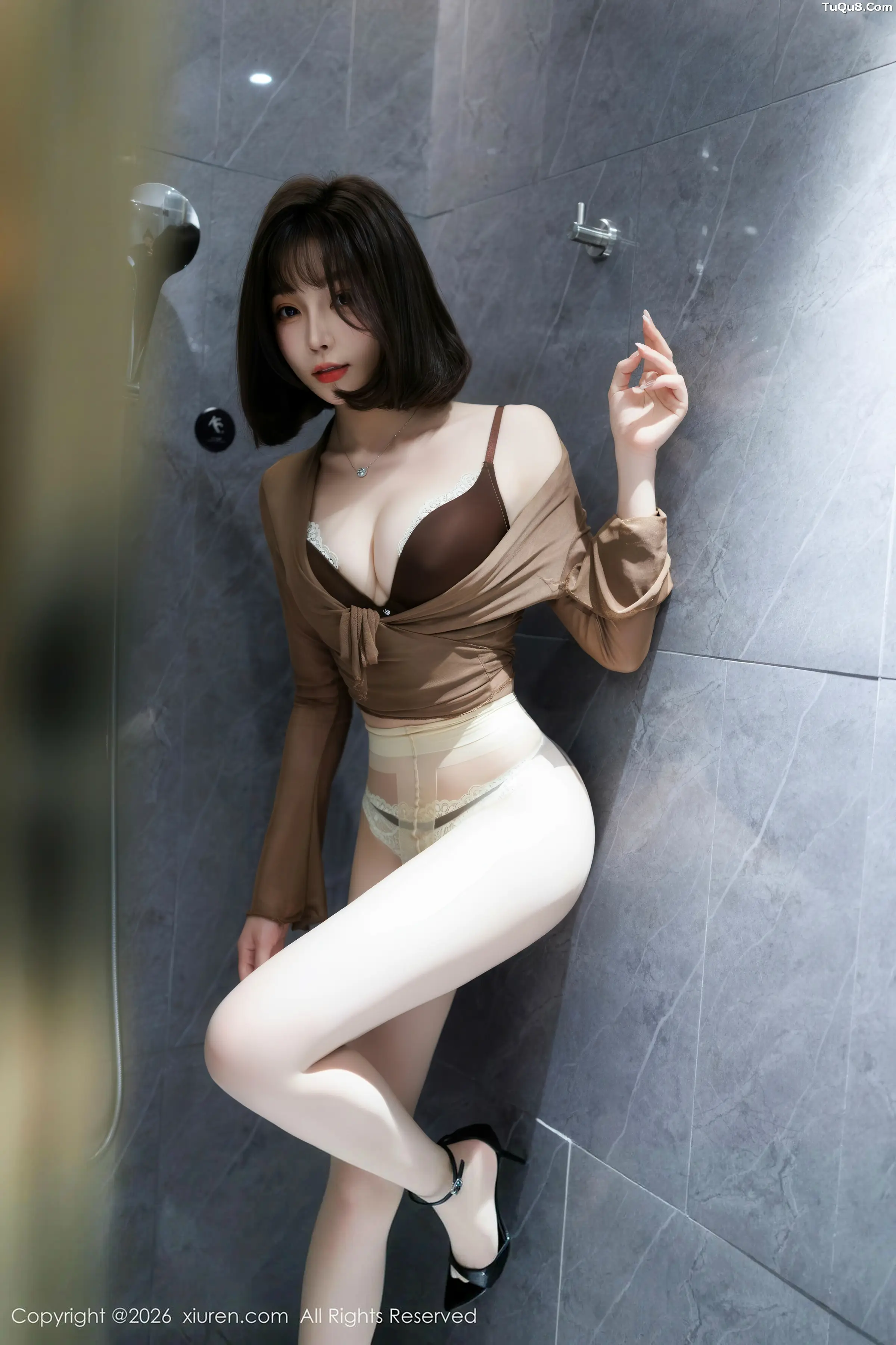 漂亮美女_莉芝荔枝全集