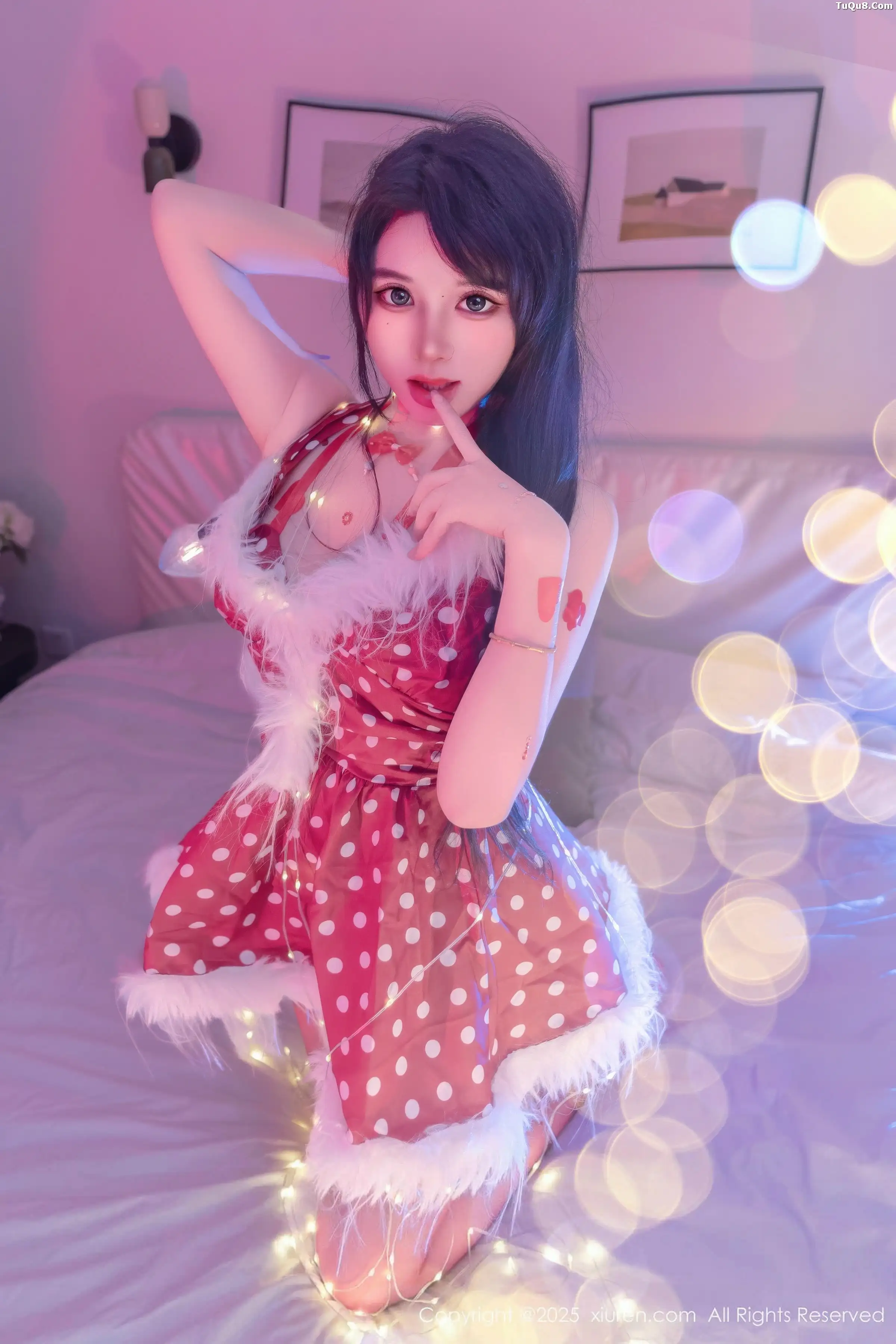 漂亮美女_汐汐爱吃草莓全集