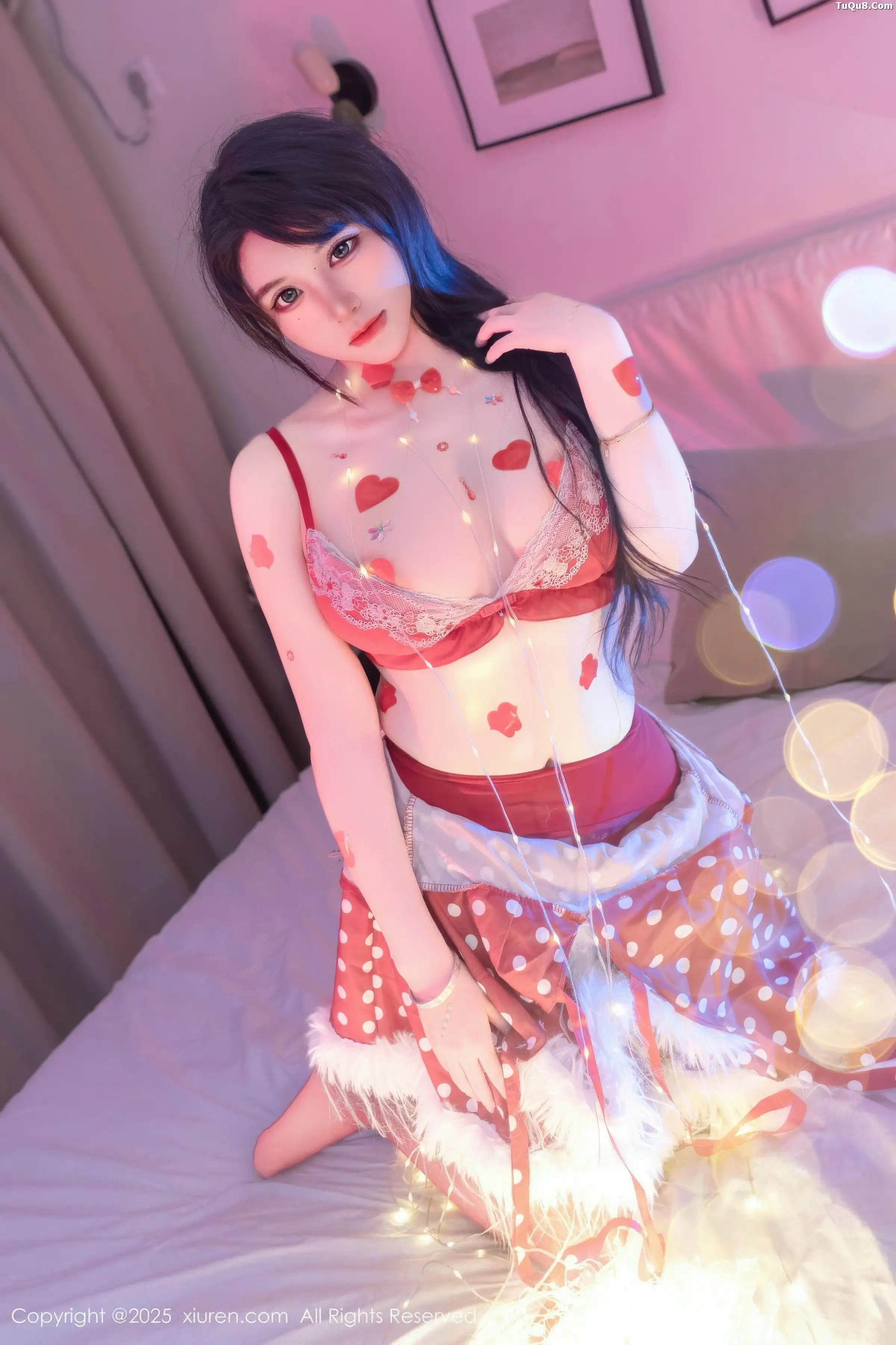 漂亮美女_汐汐爱吃草莓全集