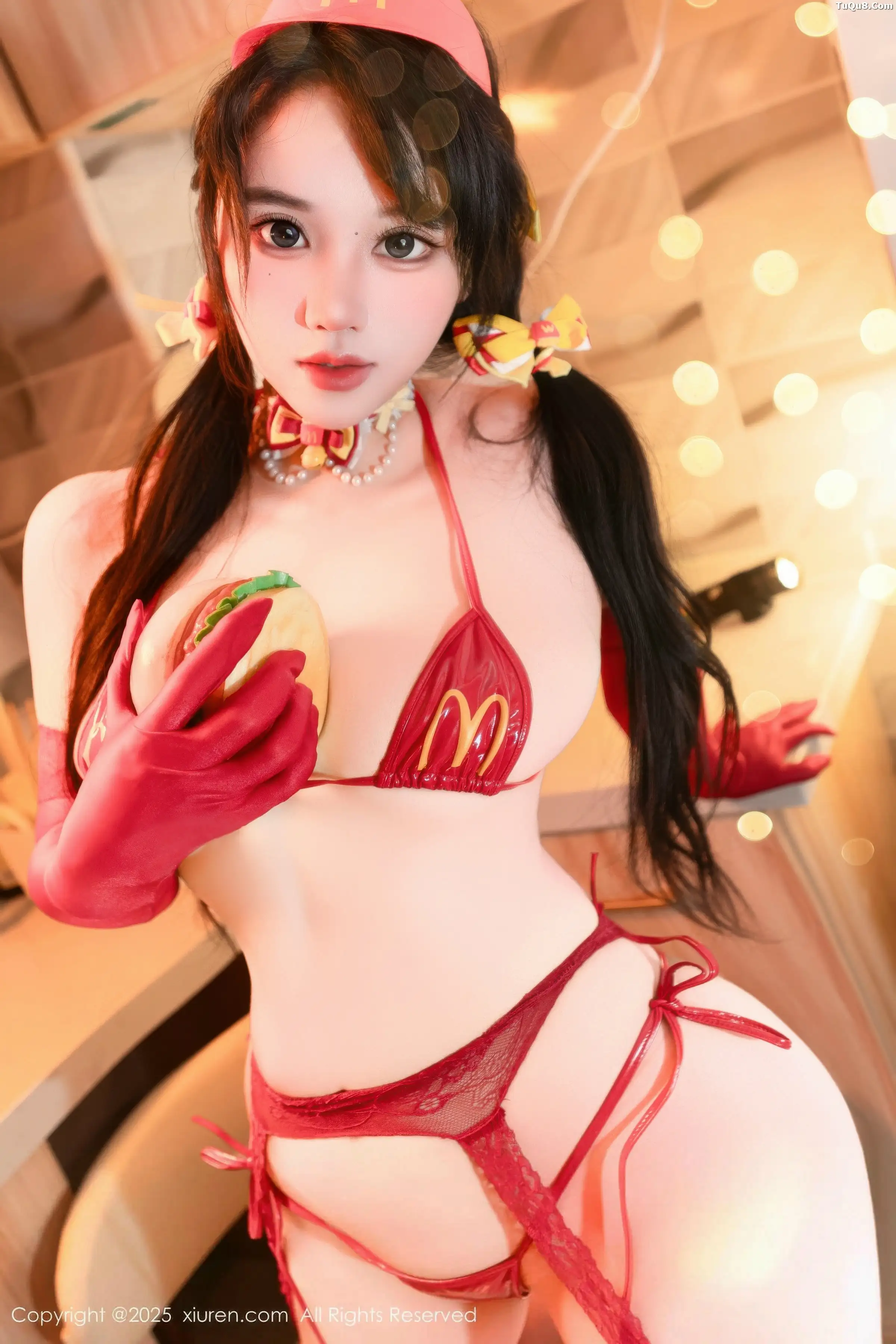 漂亮美女_汐汐爱吃草莓全集 漂亮美女_汐汐爱吃草莓全集