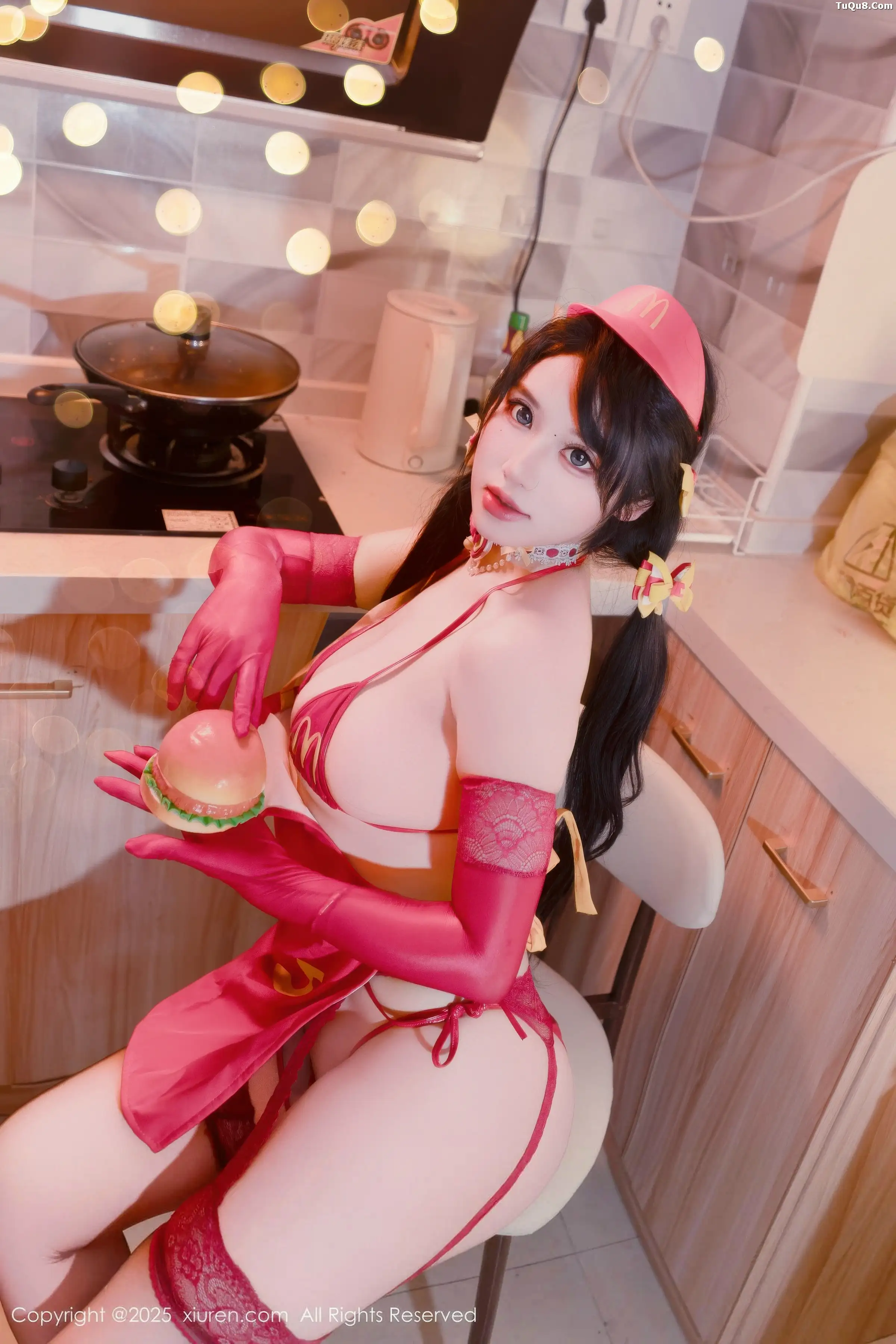 漂亮美女_汐汐爱吃草莓全集 漂亮美女_汐汐爱吃草莓全集