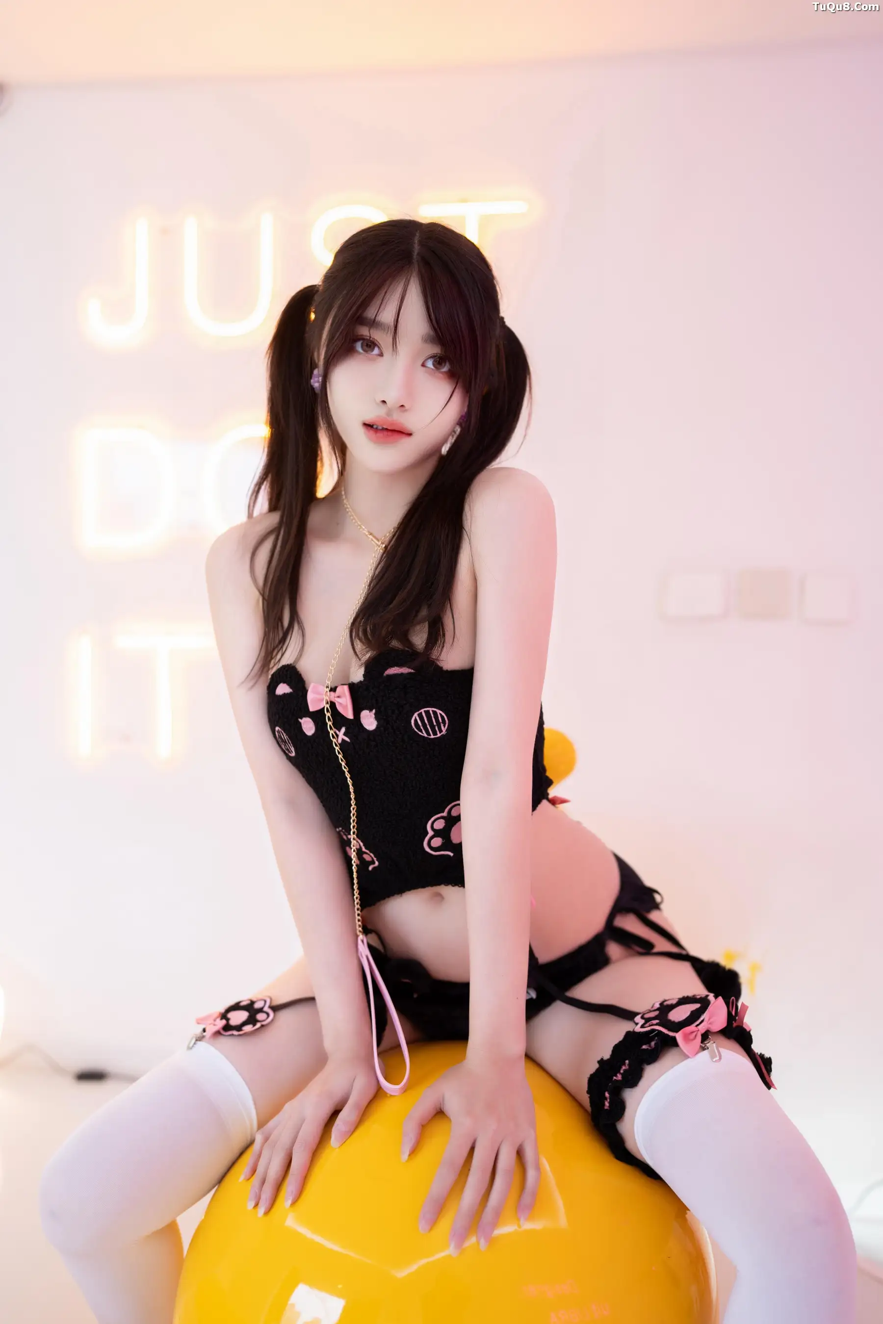 漂亮美女_白露lulu全集